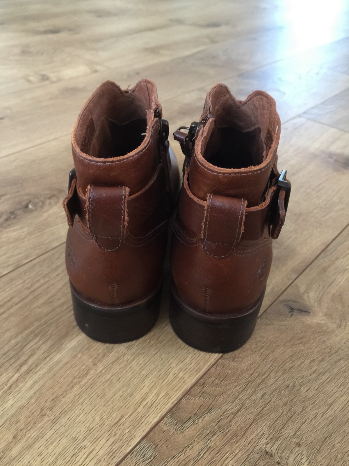 UGG BARNETT WATER-RESISTANT LEATHER CHELSEA ANKLE BOOTS 5 CHESTNUT BROWN 1016942