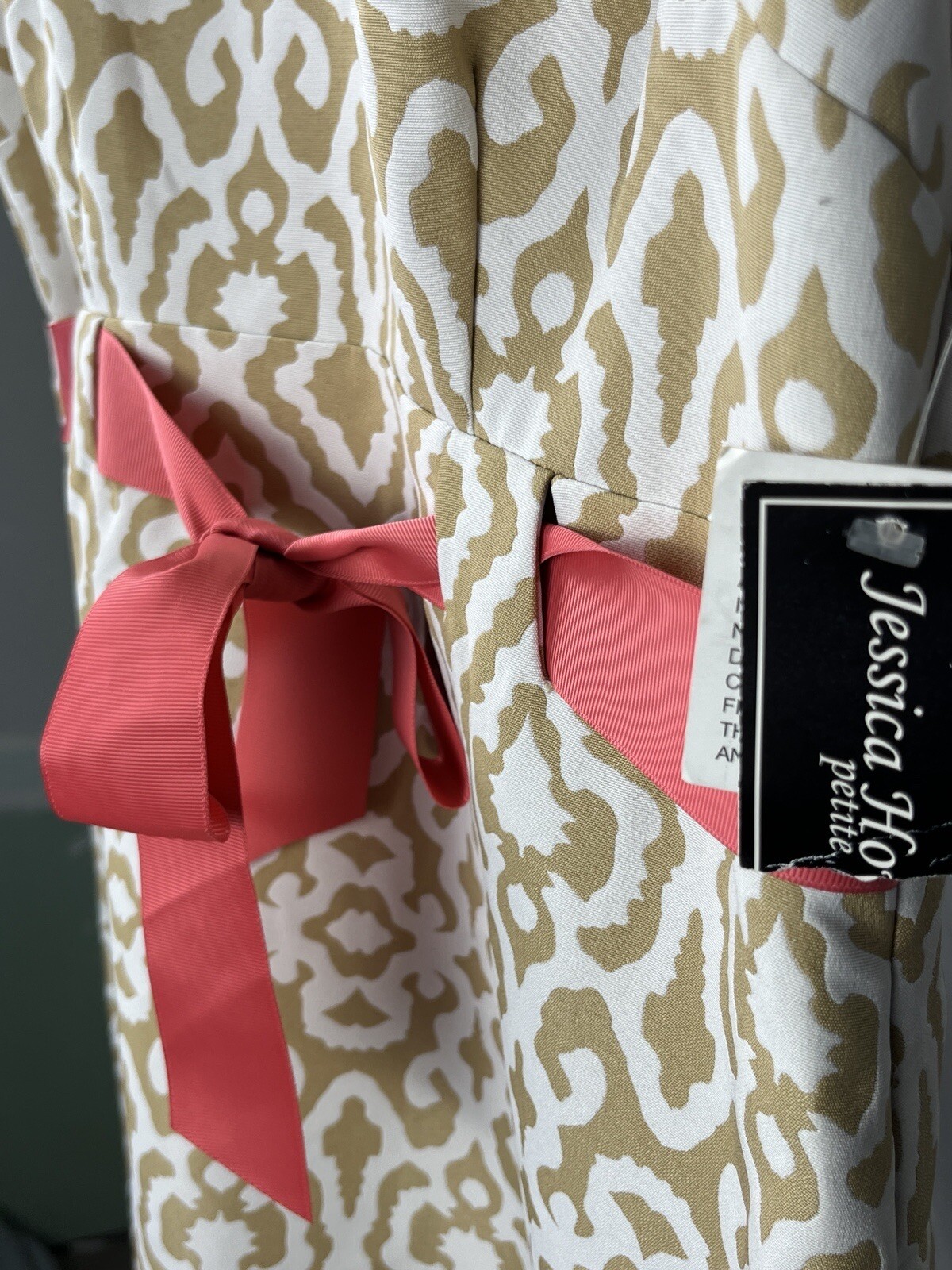 Jessica Howard Sheath Dress 10 Petite Beige White Geometric Pink Belt NWT 10P
