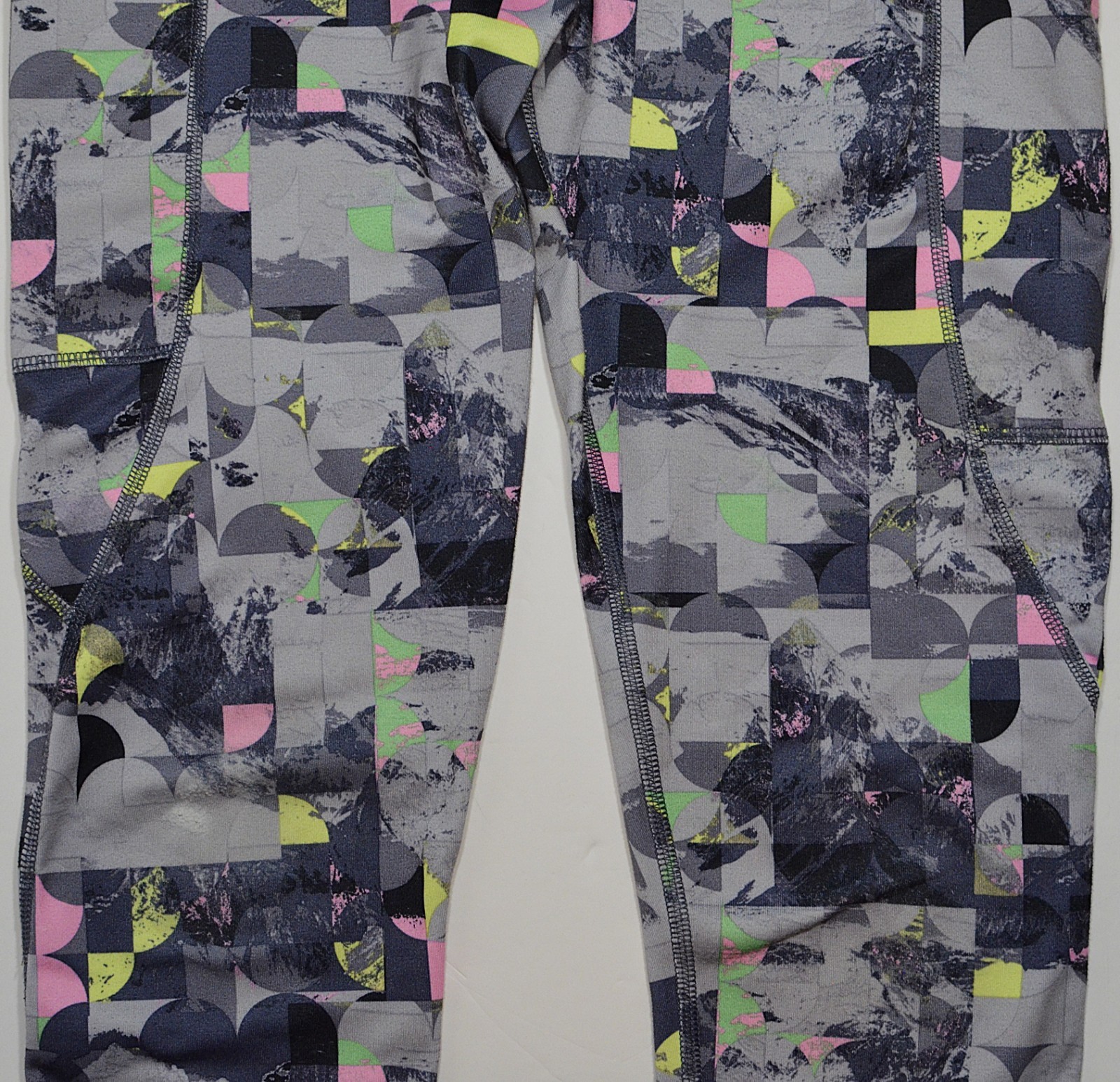 Athletic Pants Girls L 10/12 Gray Multicolor Pockets Athletic Works Yoga Sports