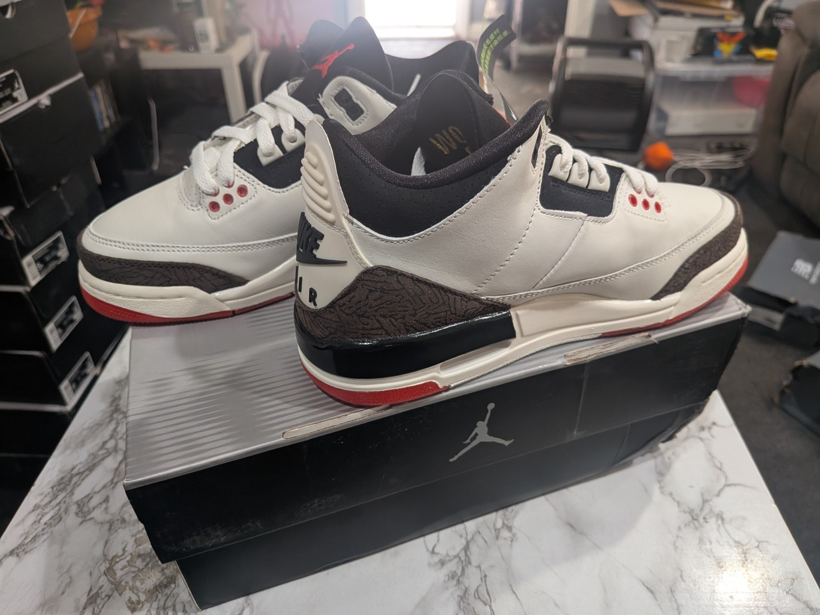 Nike Air Jordan 3 Retro Sneakers World’s Best Dad IF4396-103 Youth Size (5Y)