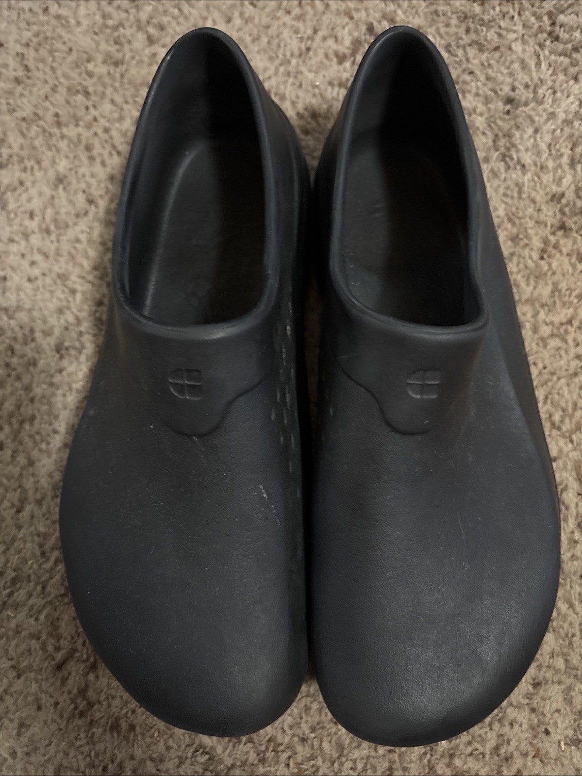 Shoes For Crews Slip On Clogs Black Men’s 11 Slip Resistant Comfort Shoes