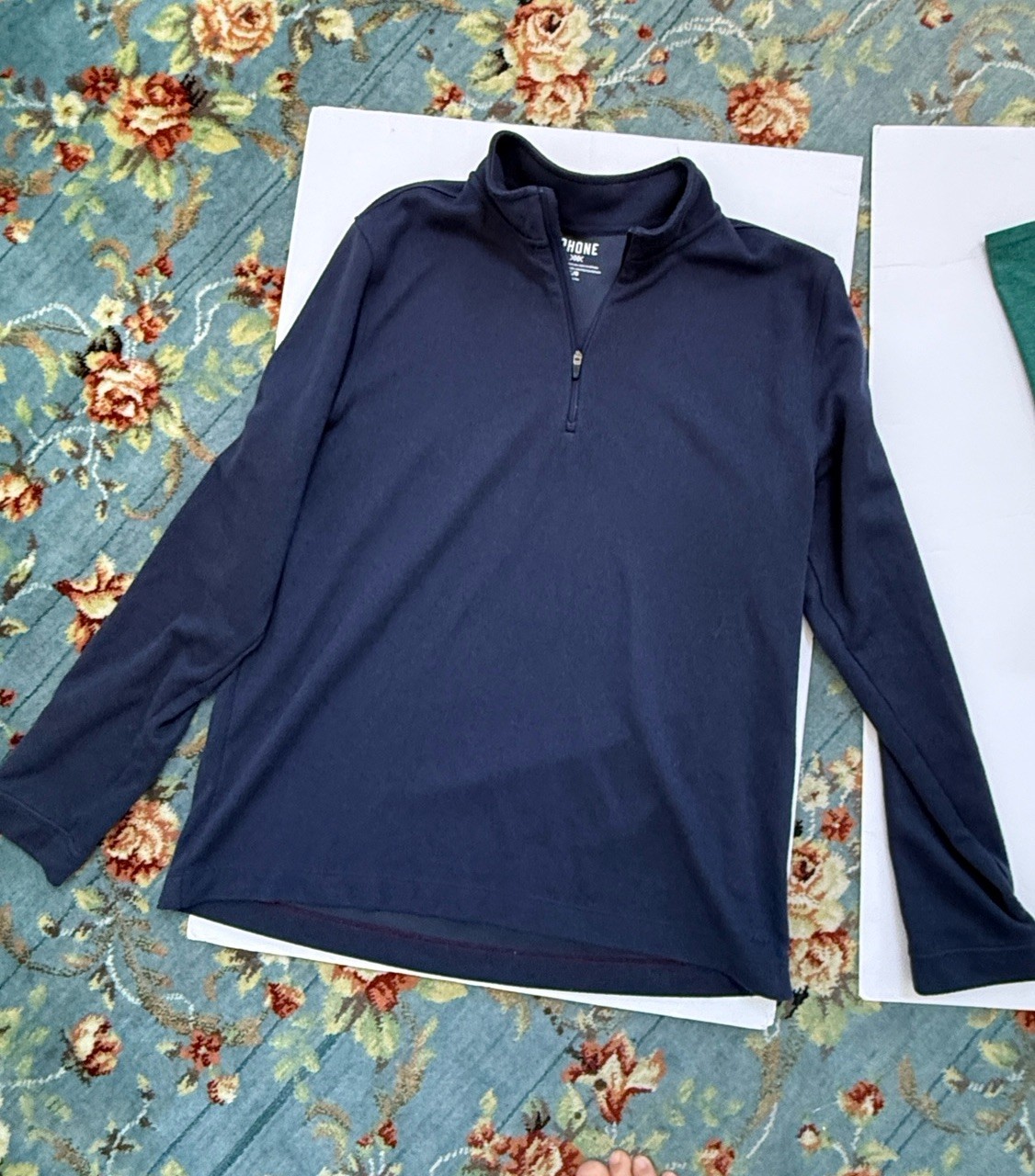 Rhône Mens L Blue 1/4 Sweater Pullover Size Large Soft Golf Hiking Walking