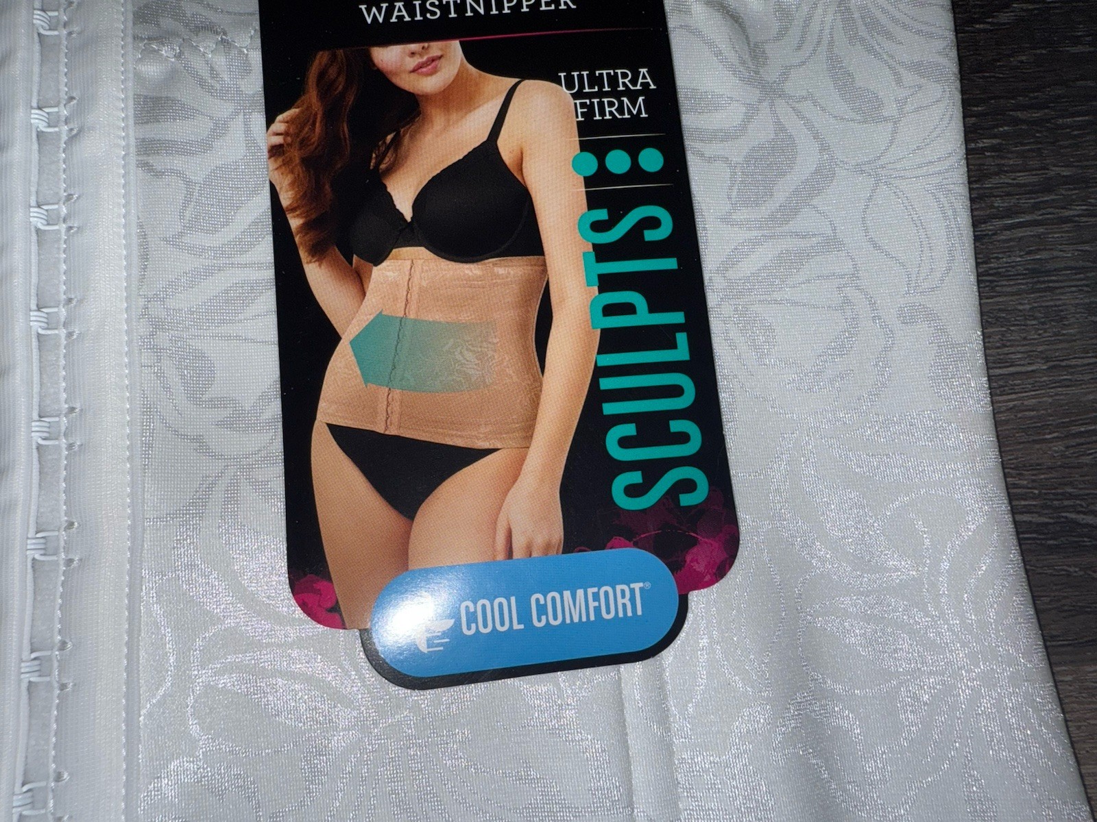 Maidenform ~ Women’s Waist Nipper Ultra Firm Control White Shaping Trainer ~ M