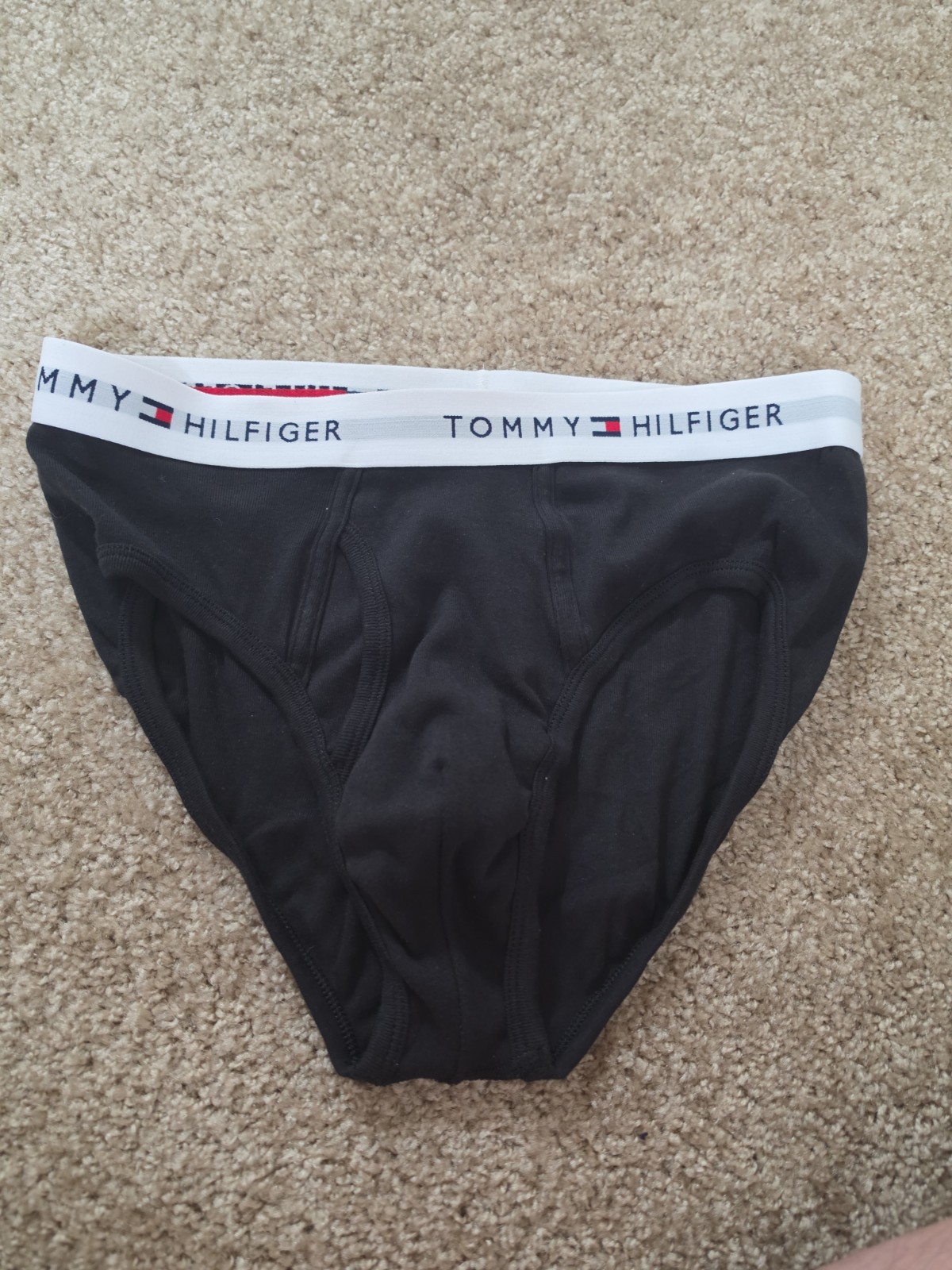 Tommy Hilfiger Men’s Large BRIEFS