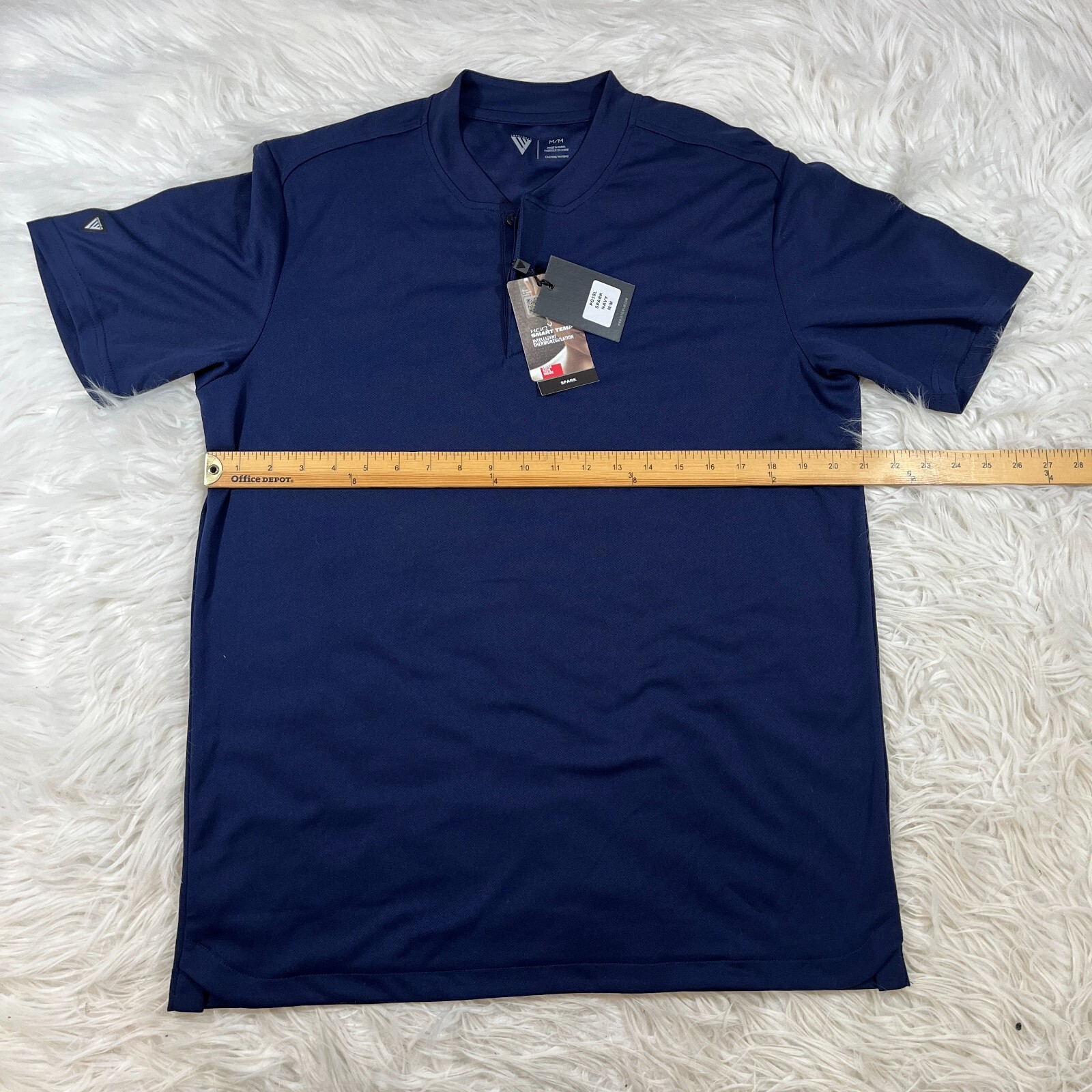 Level Wear Navy Blue Athletic Pullover Short Sleeve Shirt Size Medium NWT