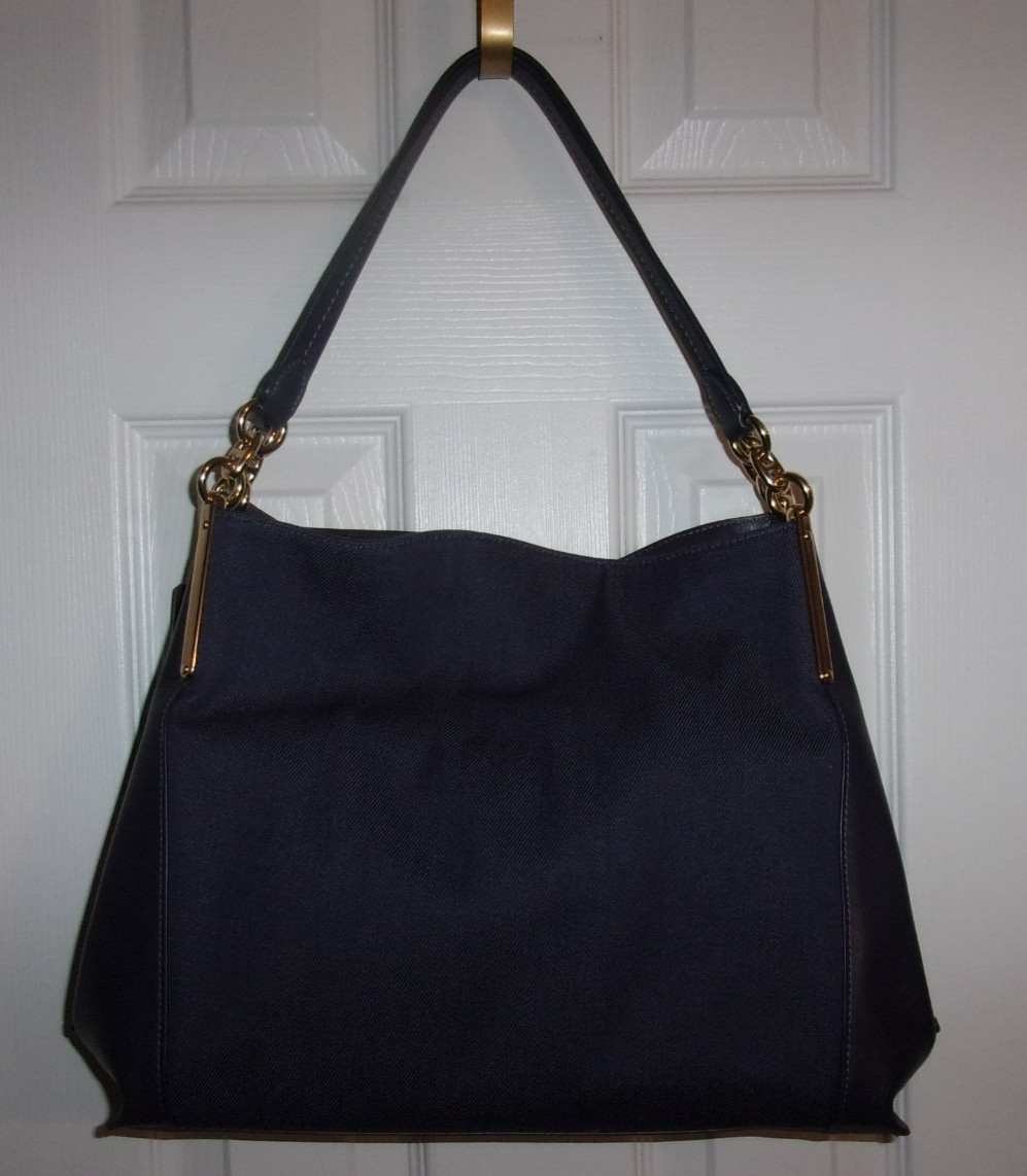 Coach Lori C0670 Shoulder Bag in Deep Navy Soft Leather &Canvas