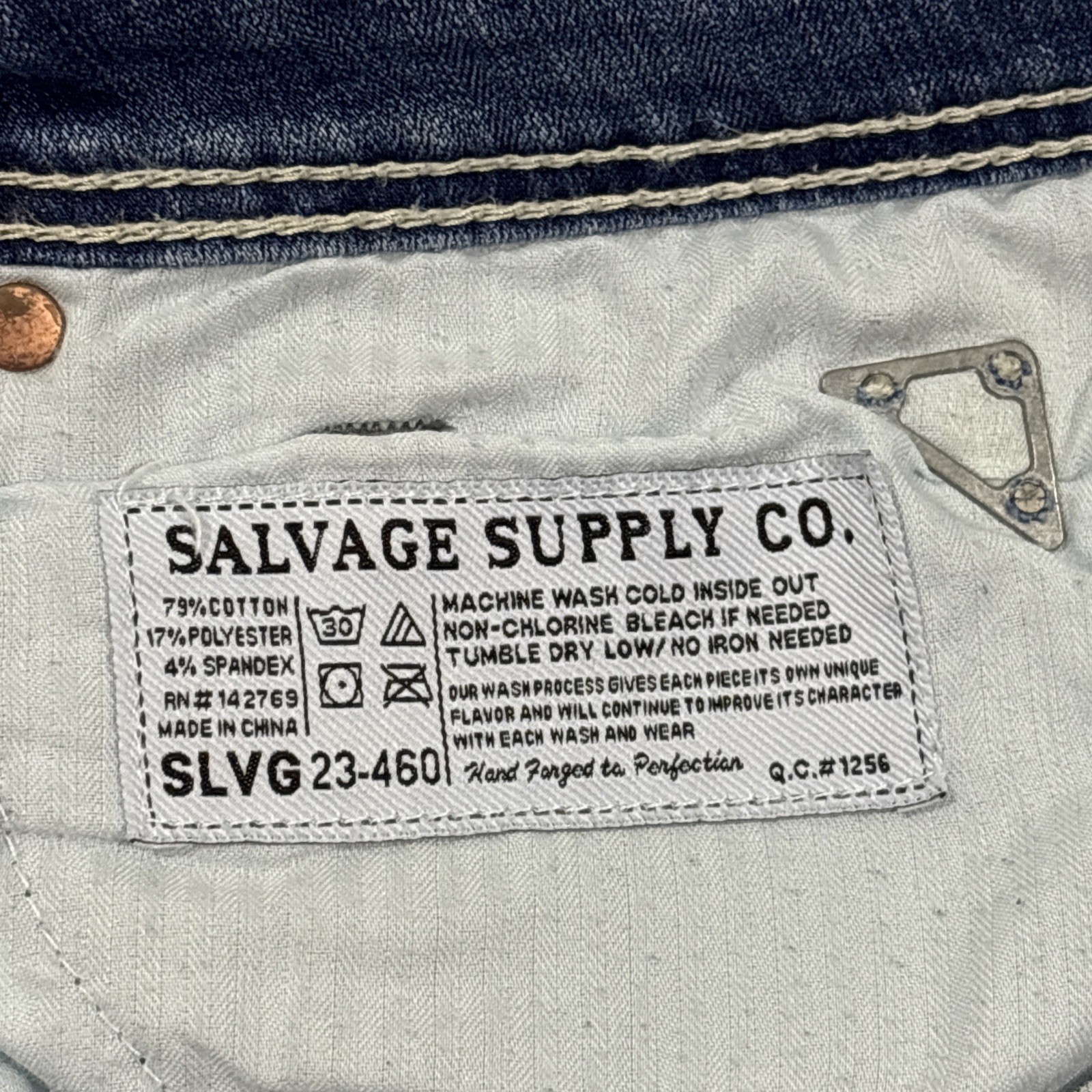 Salvage Buckle Mayhem Jeans Mens 33R Straight Fit Light Wash Whiskered Denim EUC