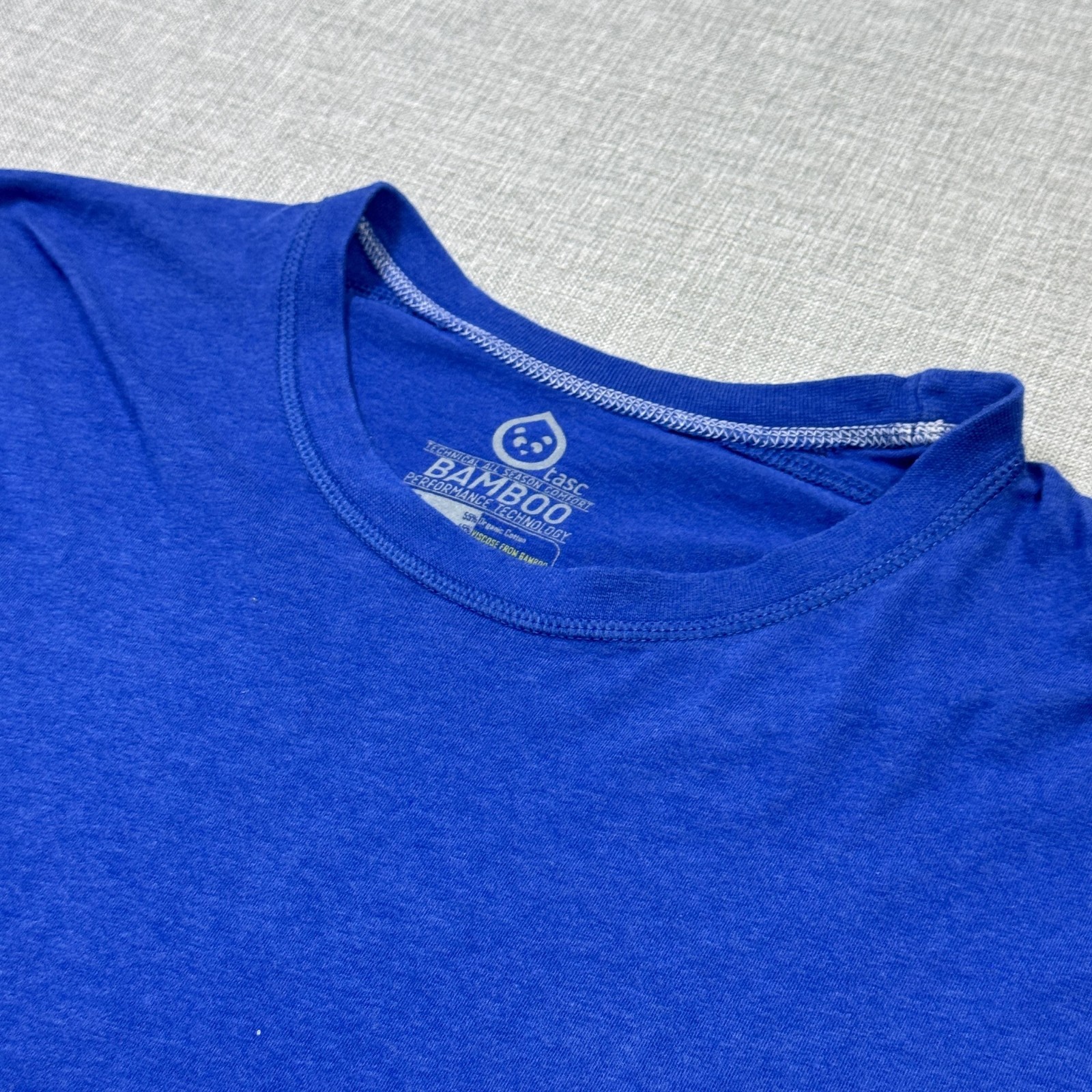 Tasc Shirt Mens L Blue Bamboo Performance Training Crew Neck Logo Tee Tagless