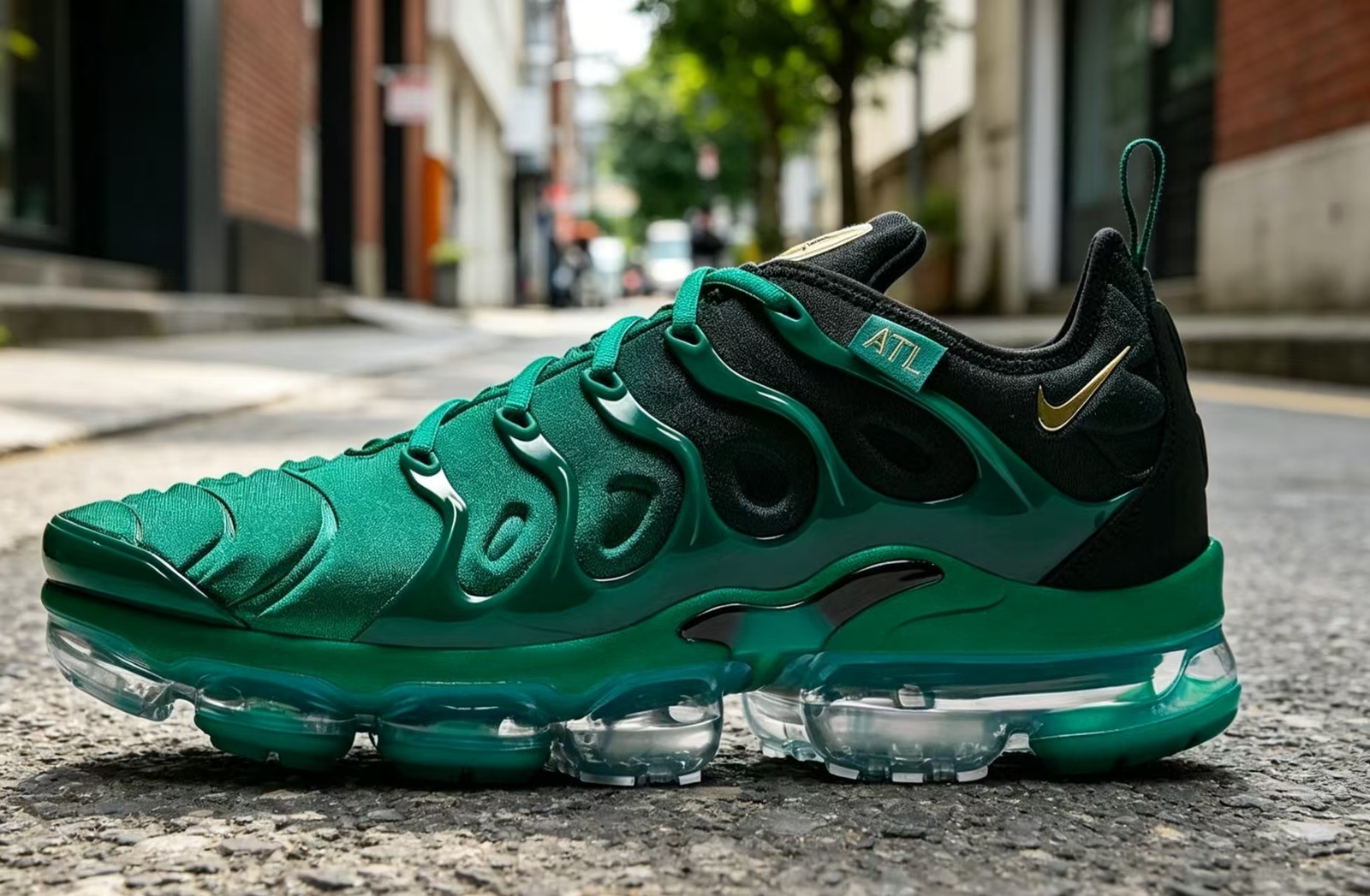 Nike air vapormax plus new men’s green comfortable shoes men’s shoes size 10-