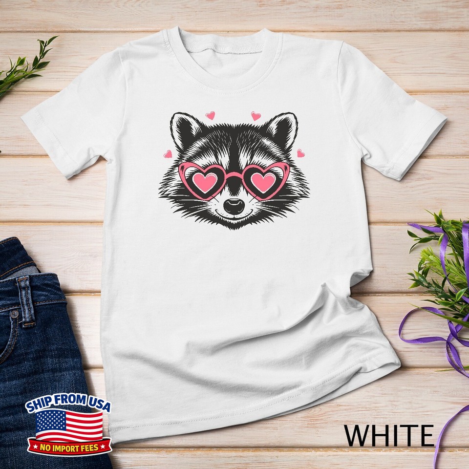 Racoon in Love A Cute Valentine’s Day Funny Unisex T-Shirt