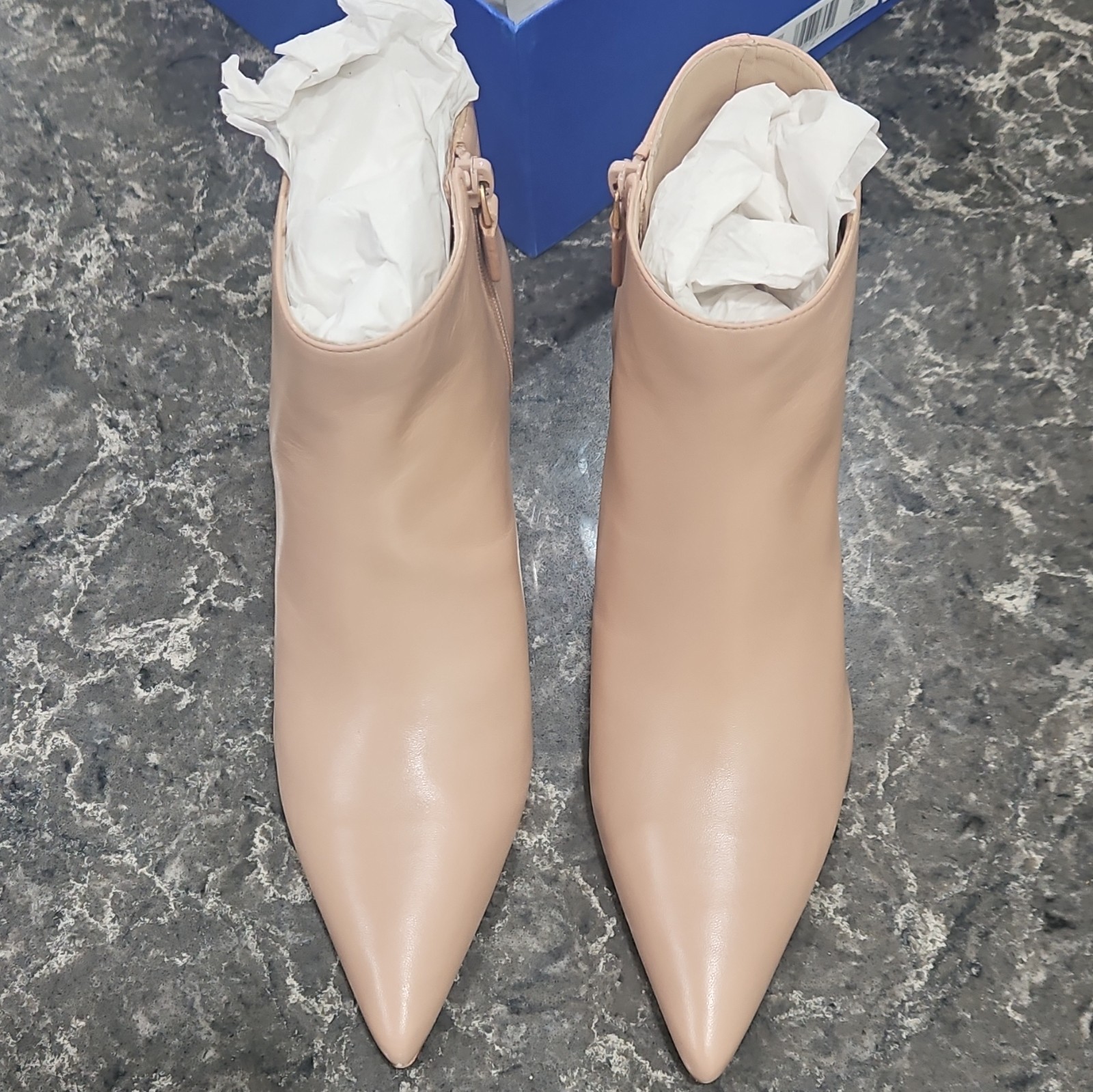 Stuart Weitzman 75 zip bootie leather booties in size 10.5 dress Nappa S8885