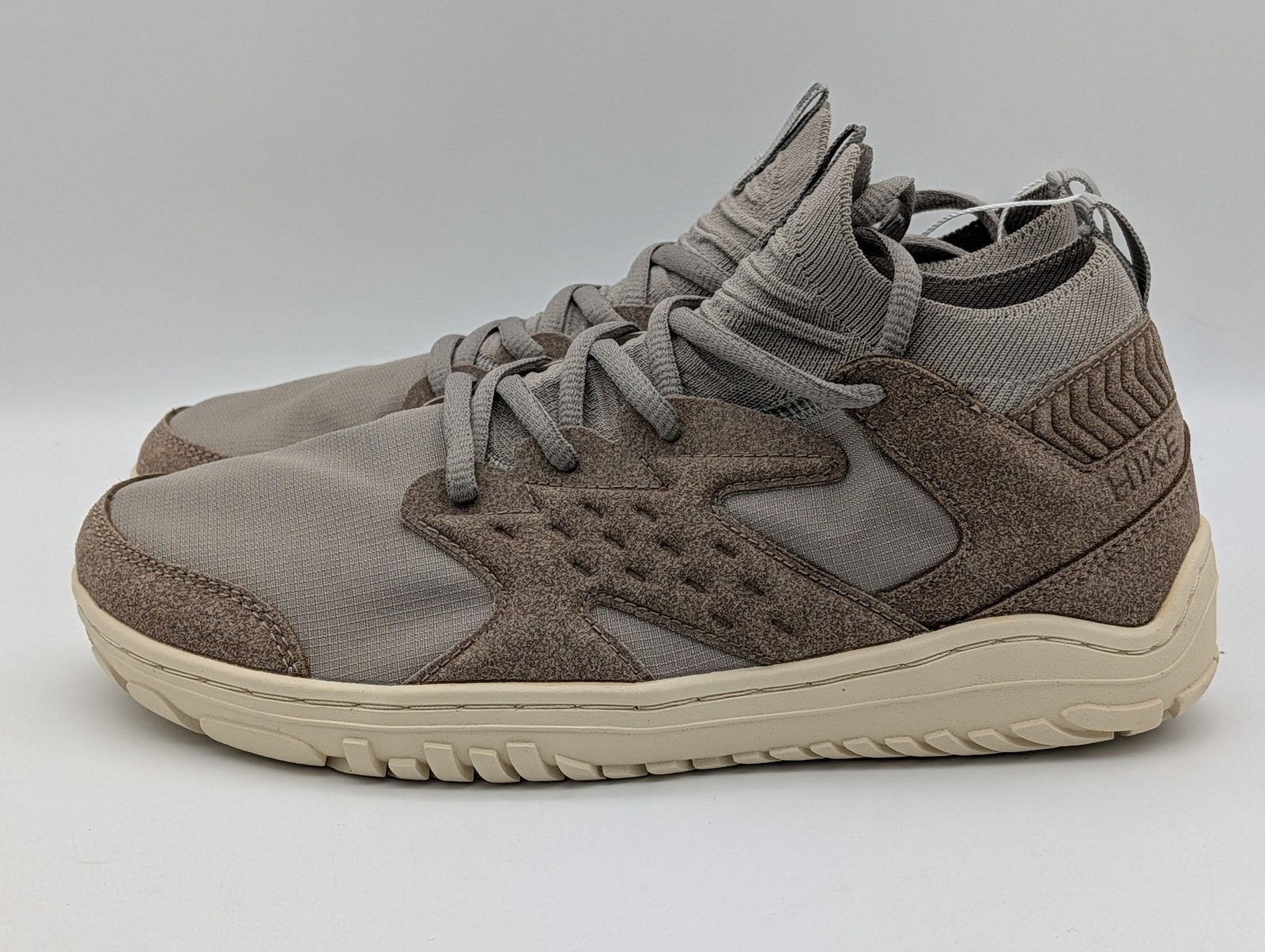 Hike Footwear W6 M4 Sierra Peak Barefoot Hiking Shoes Sneakers Gray