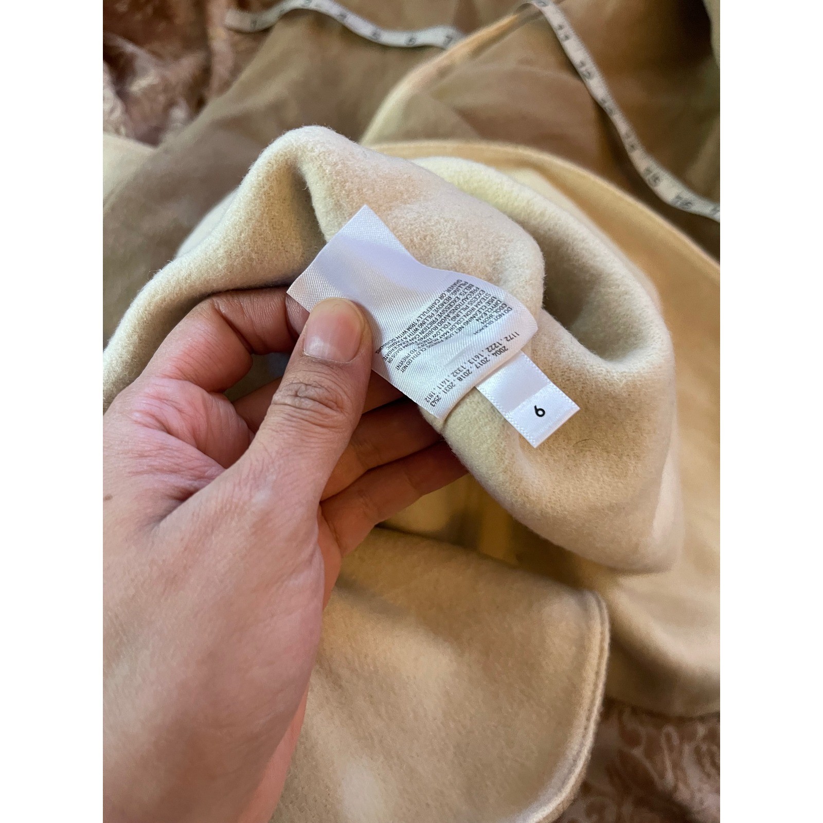 Uniqlo Women Beige Wool blend Belted Collarless Coat Size 6