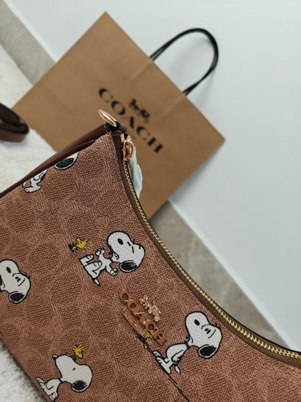 COACH x PEANUTS Teri Shoulder Bag Tan Brown Snoopy Print Signature Canvas CBJ88