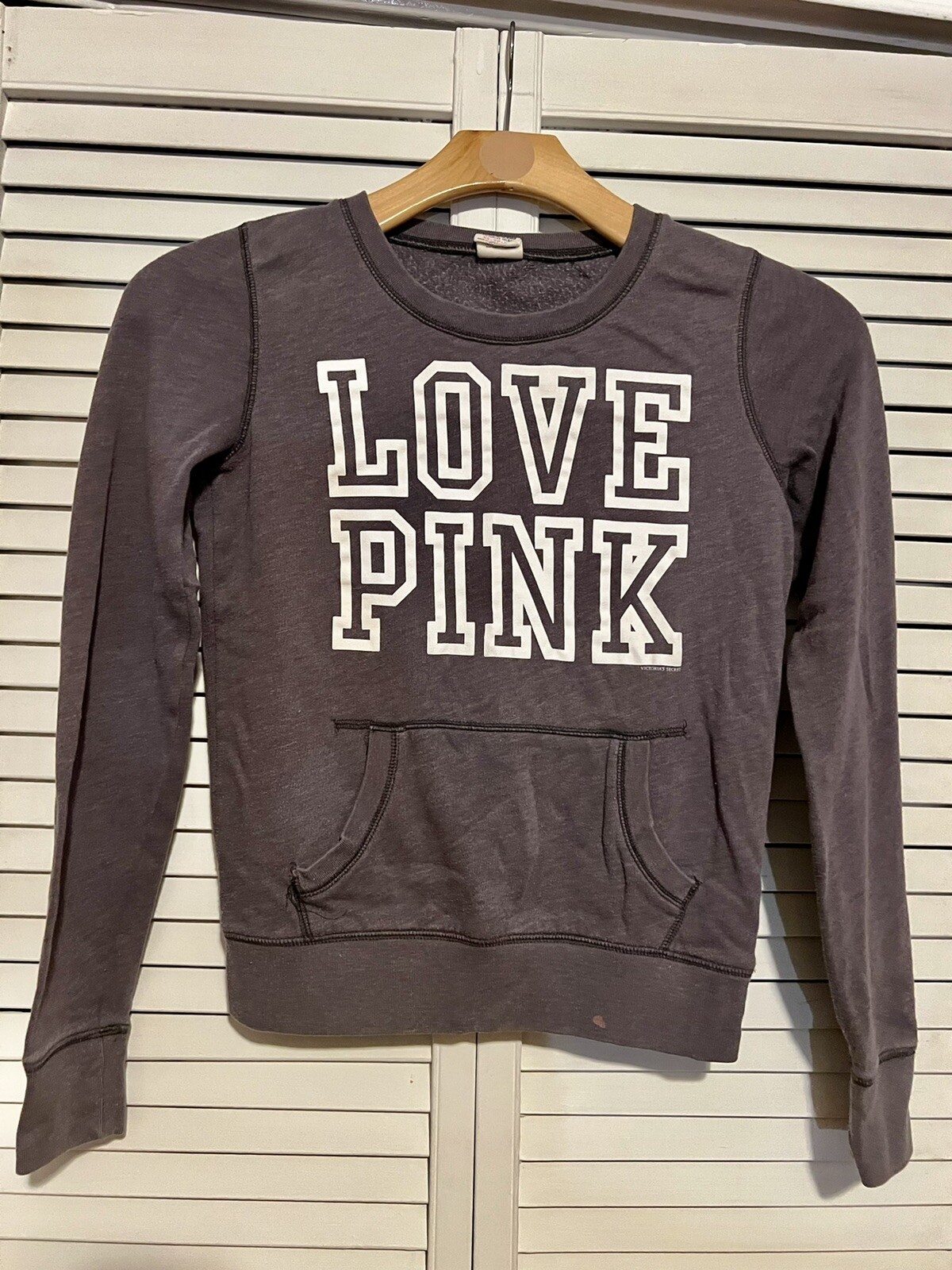 VICTORIA’S SECRET PINK Women’s Size Xsmall XS Sweater Shirt Top Kangaroo Pocket