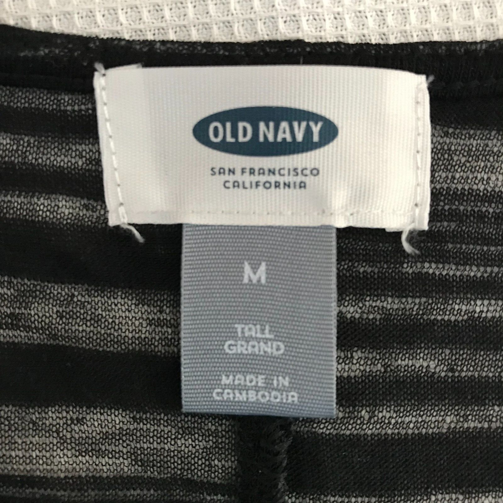 Old Navy Sheer/Semi-Sheer Black Striped Flared Top Long Sleeved, Size: Med Tall
