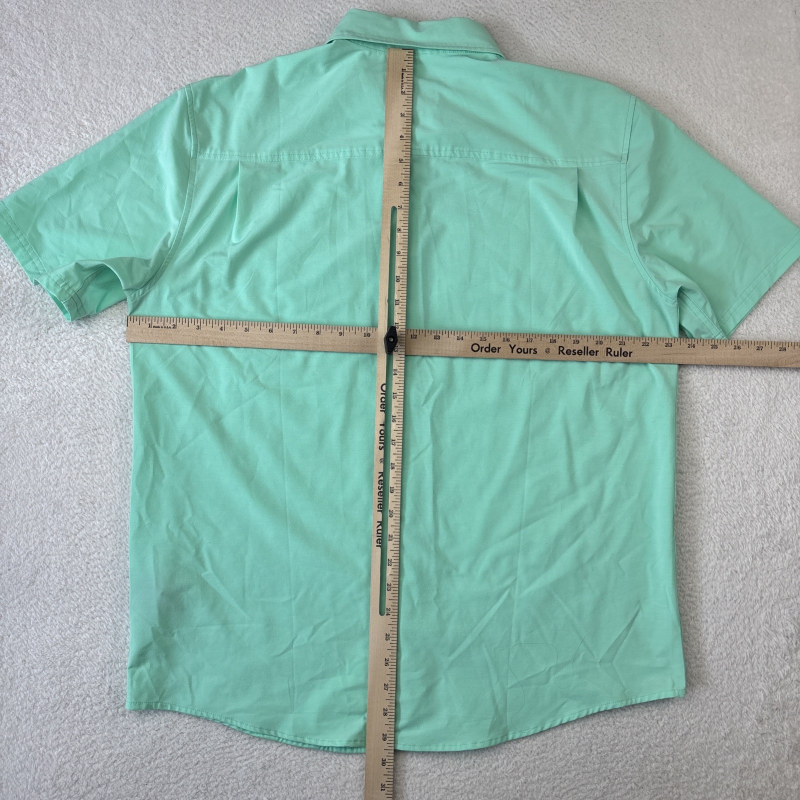 HUK Kona Button-Down Shirt Large Green Short Sleeve Lightweight Stretch Fishing