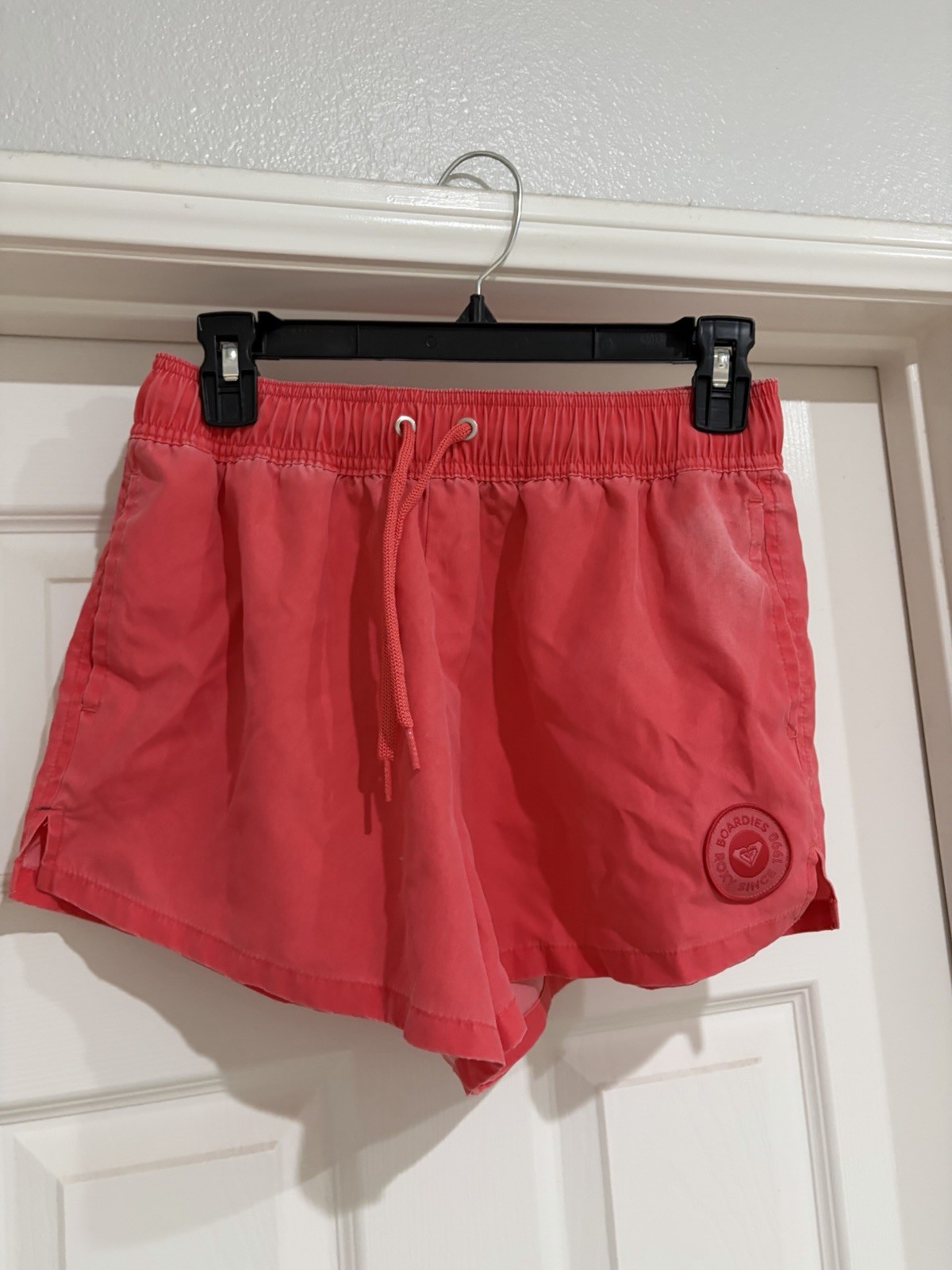 Roxy Women’s Boardshorts/Boardies – Coral- Size Small