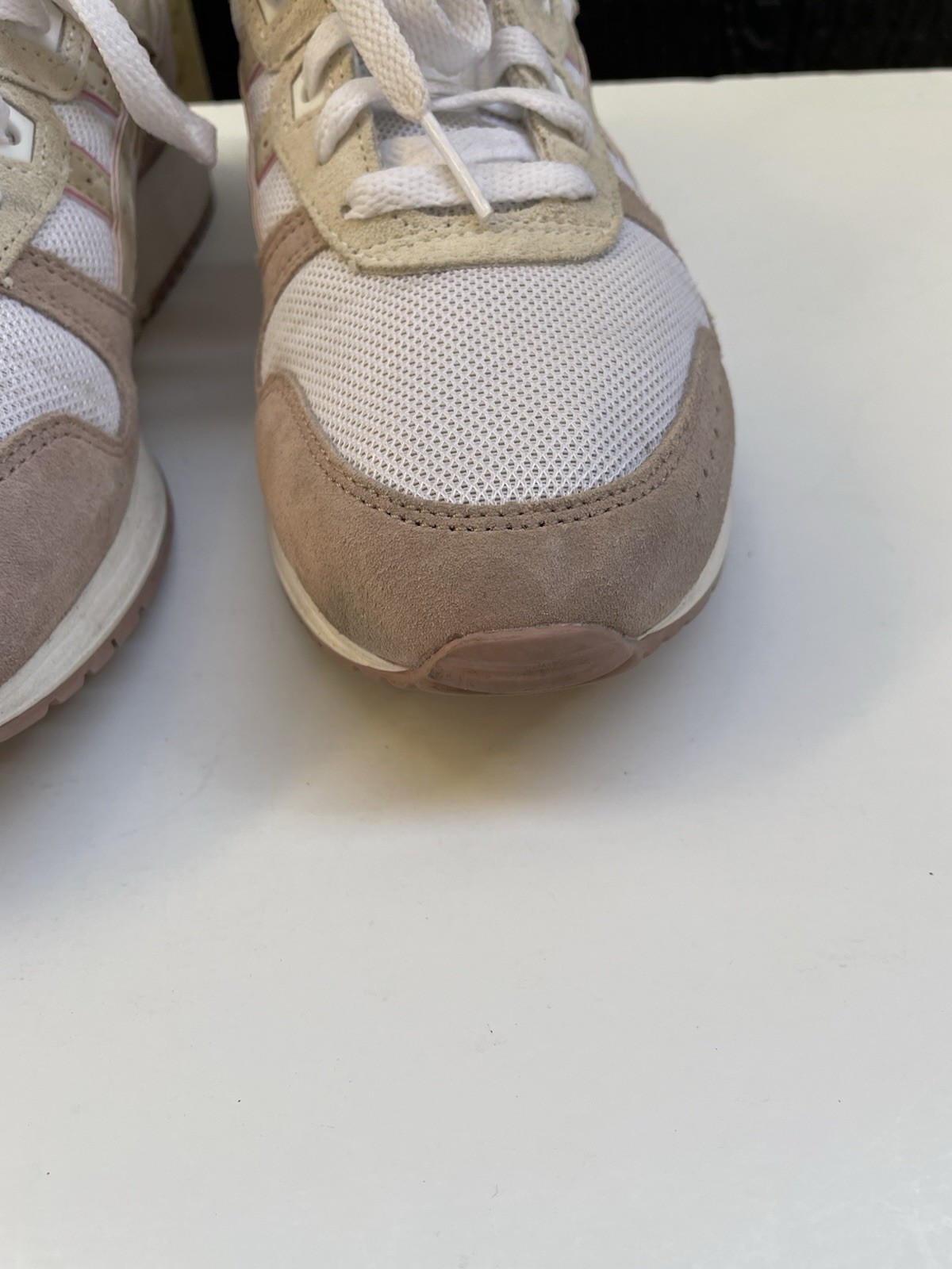 ASICS Lyte Classic Beige Cream Tan Mesh Suede Sporty Sneakers Womens Size 8
