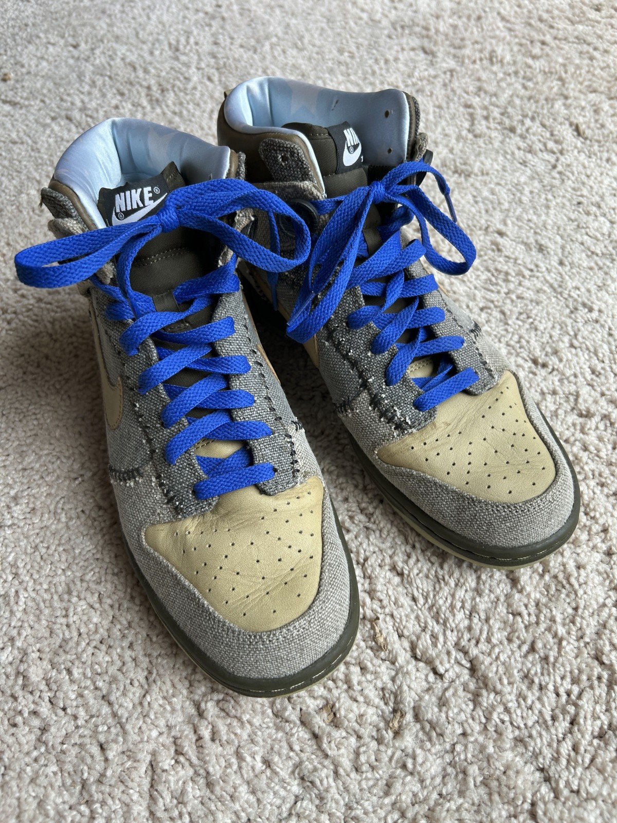 Size 8.5 – Nike Dunk High Coraline Movie Crew Gift