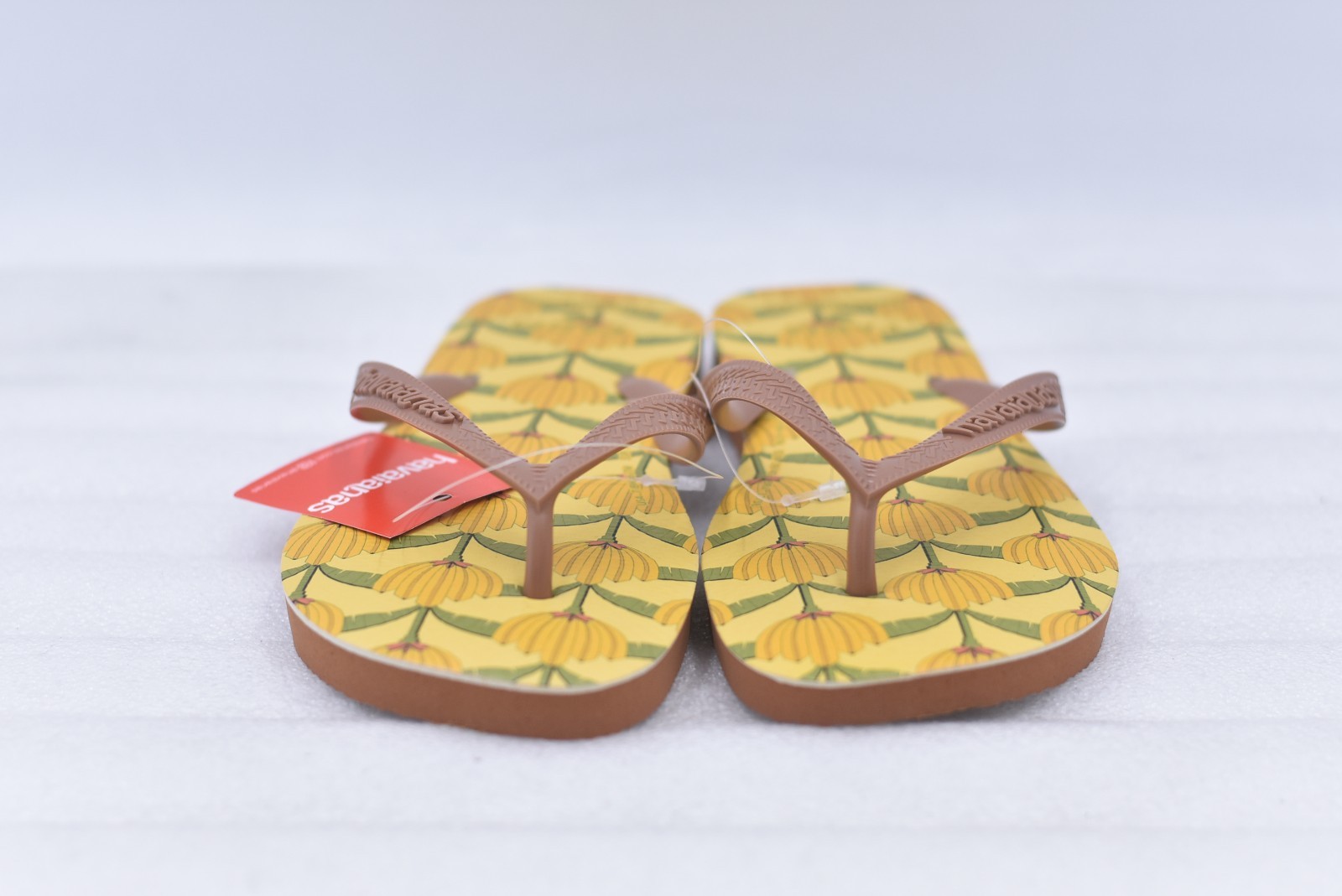 Womens Havaianas Dragon Slim Flip-Flops Sandals – Rust Size 7/8 (EU 37-38)
