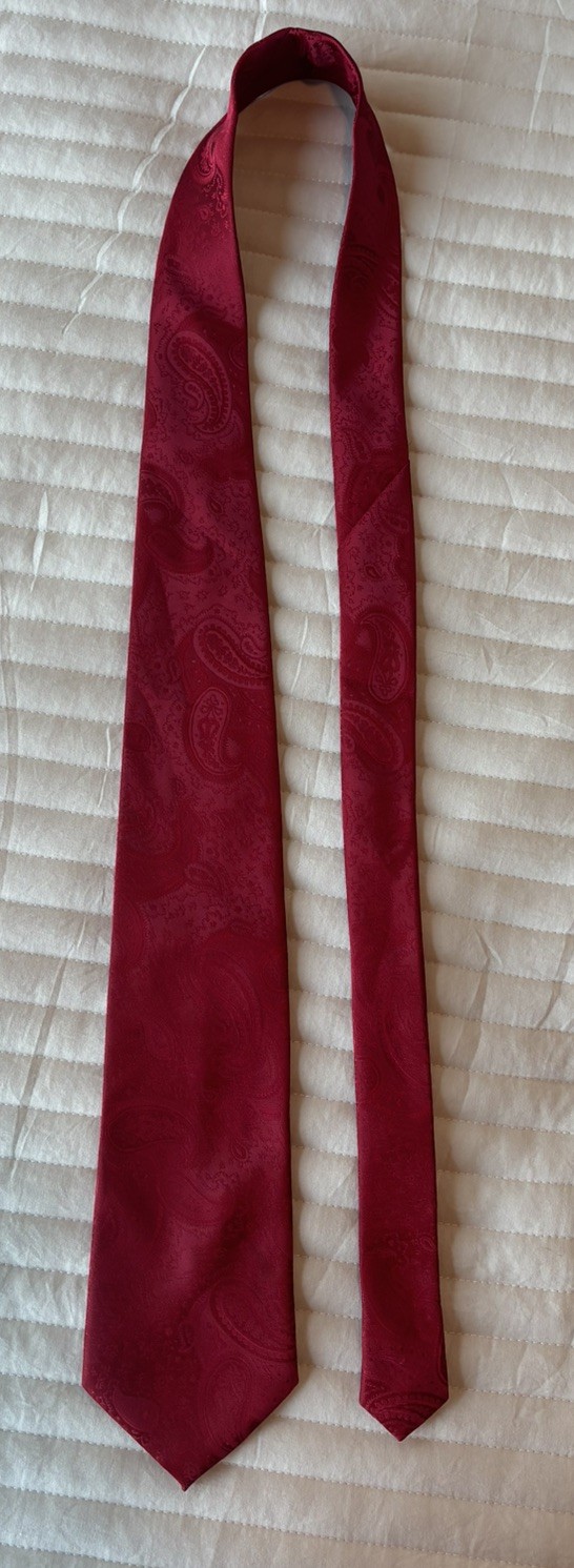 GIORGIO ARMANI SILK NECKTIE BURGUNDY TONAL PAISLEY JACQUARD MADE IN ITALY