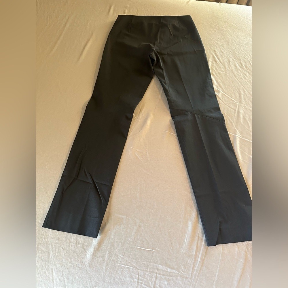 DKNY Black Active Stretch Ankle Pants Size 4 NWOT