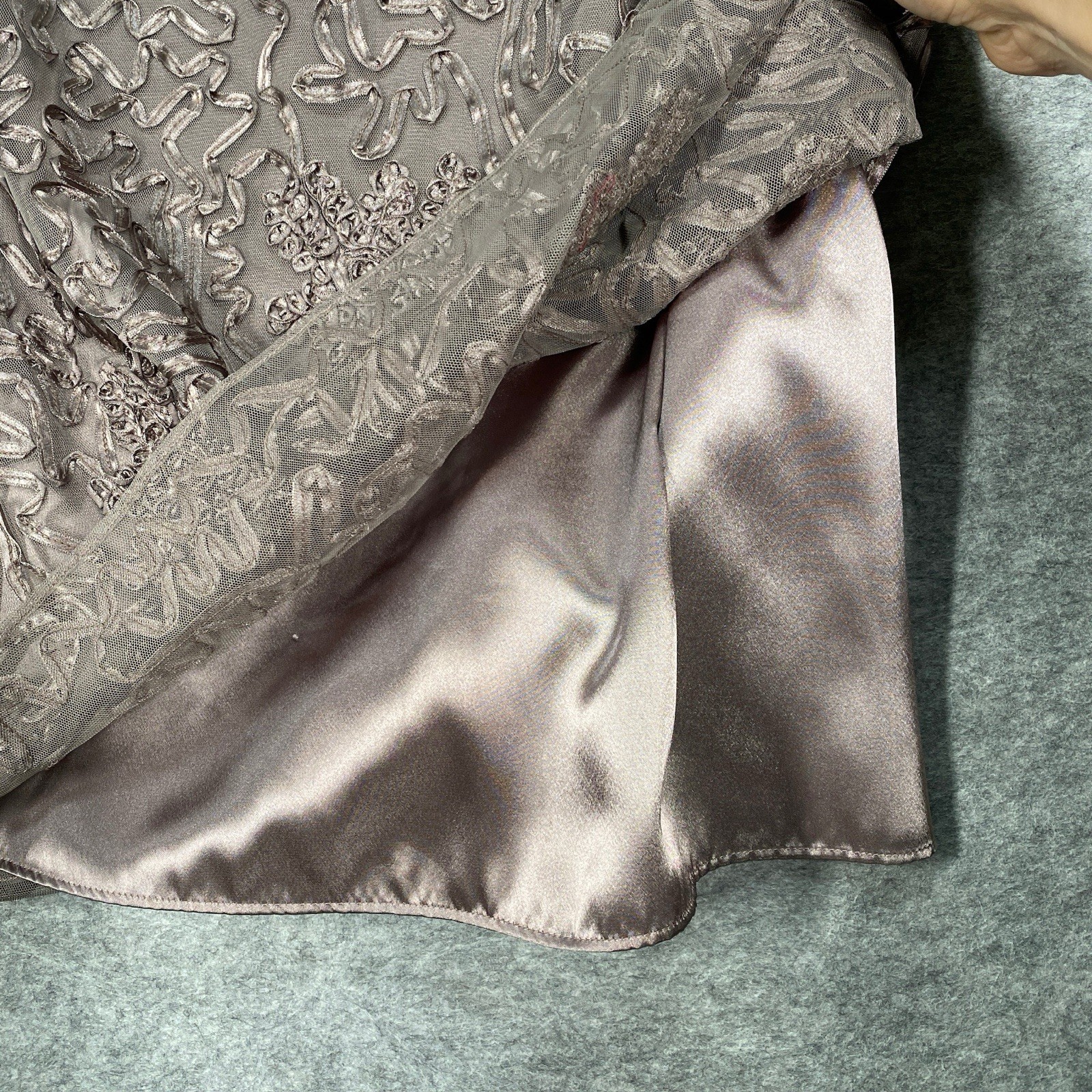 M&S Autograph Size 12 Taupe skirt Lined Lace outer with Embroidery length 27in