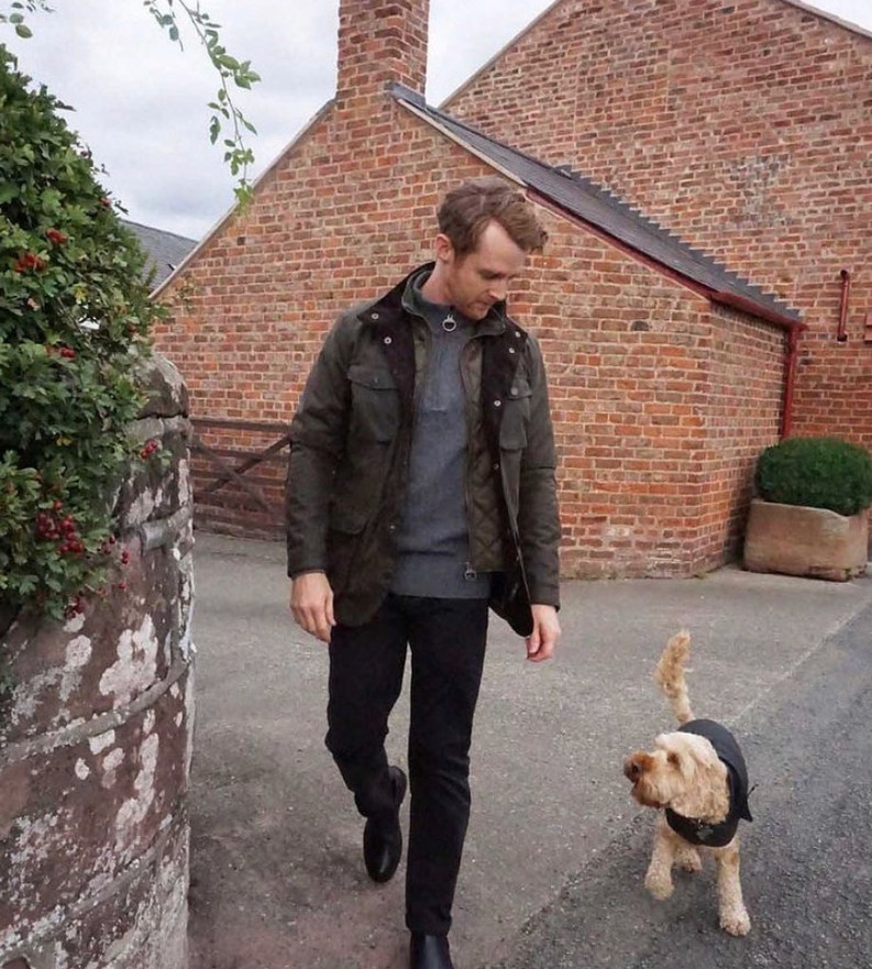 BARBOUR Ogston Wax Jacket w/ Elbow Patches Olive MSRP$540 Rugged Sophistication