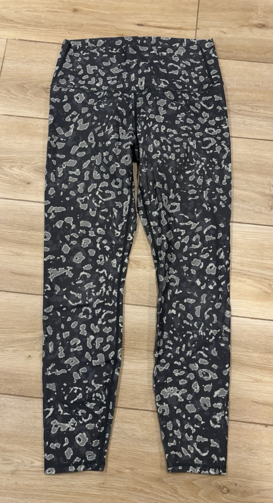 Varley Century Legging Broken Mini Spot Green Luna High Rise Medium M 25”