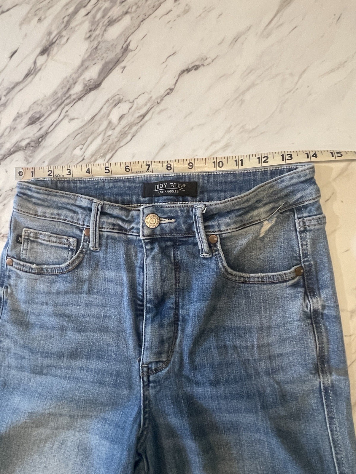 Judy Blue High Rise Straight Fit Jeans. 7/28