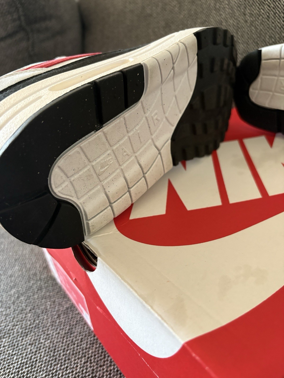 Nike Air Max 1 – Men sz. 11 CLEAN FD9082-101