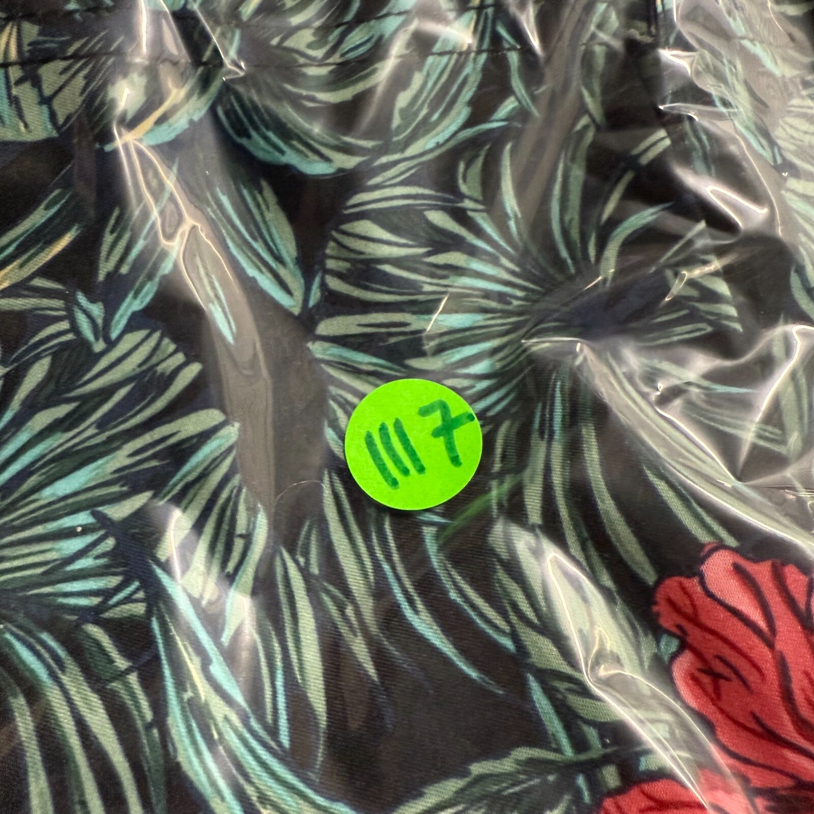 U.S. Apparel Board Shorts Mens Small Multi Pineapple Print Swimwear Drawstring