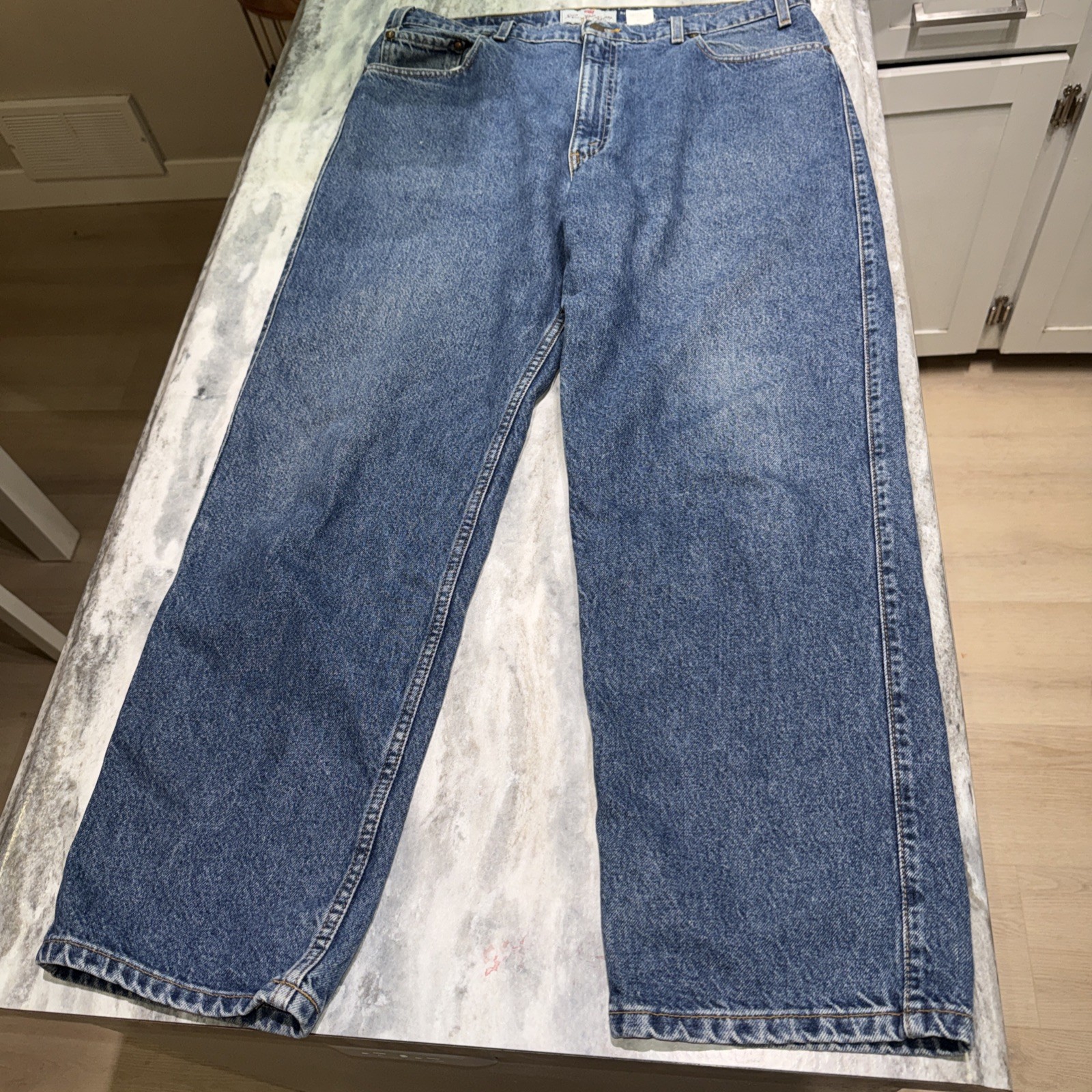 Vintage Levi’s 540 Blue Jeans Brown Tab 90s Grunge USA Made Size 38×30