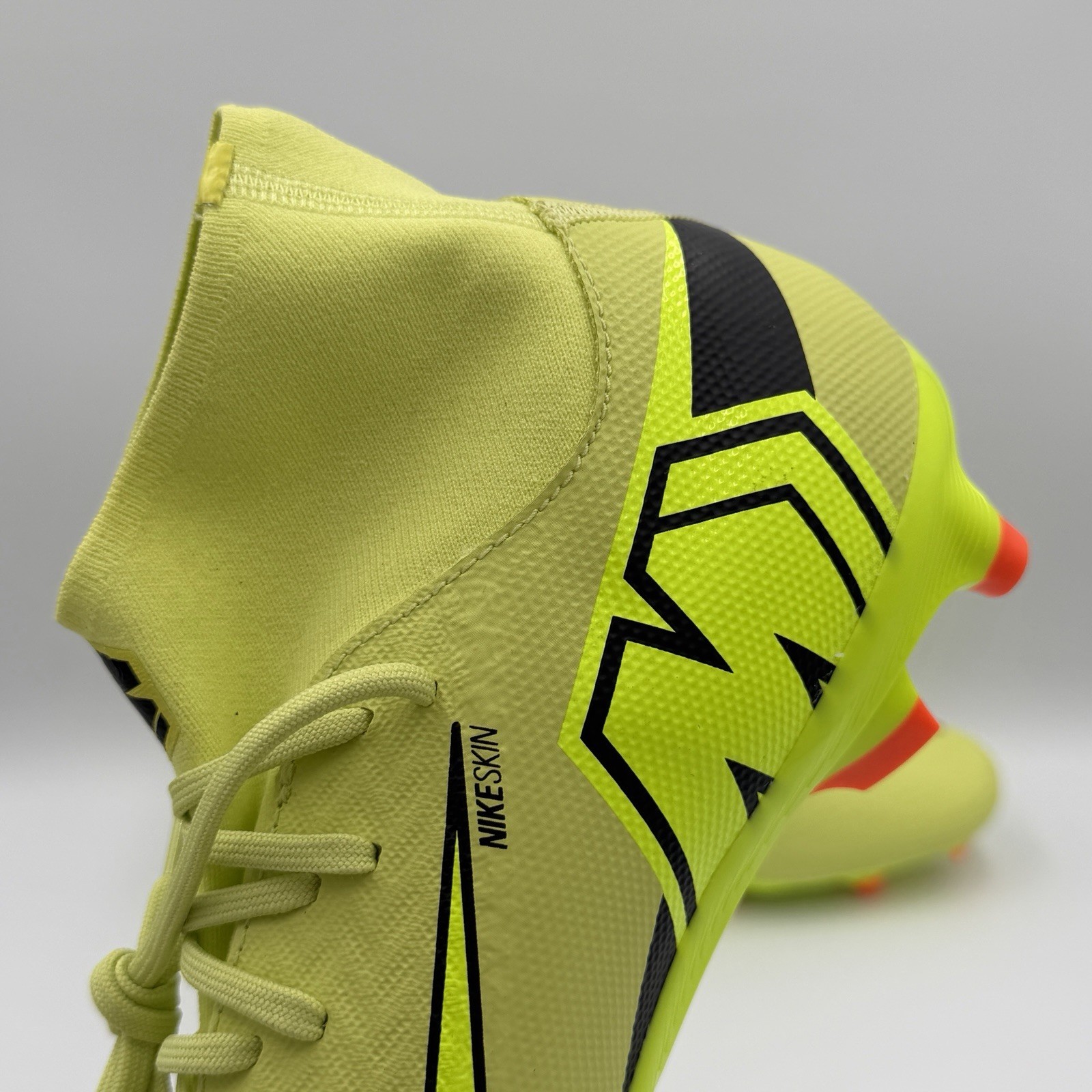 Nike SUPERFLY 10 ACADEMY Abrasion Resistant Soccer Men FQ1456-300 New Men Sz 9.5