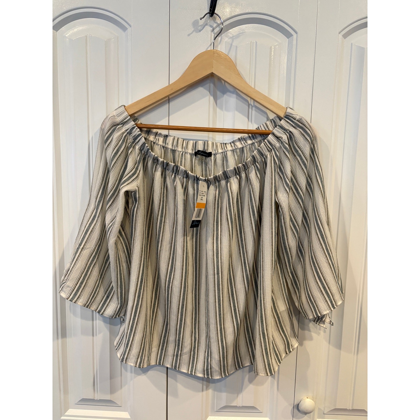 Soprano White And Green Stripe Off Shoulder Top Size Small