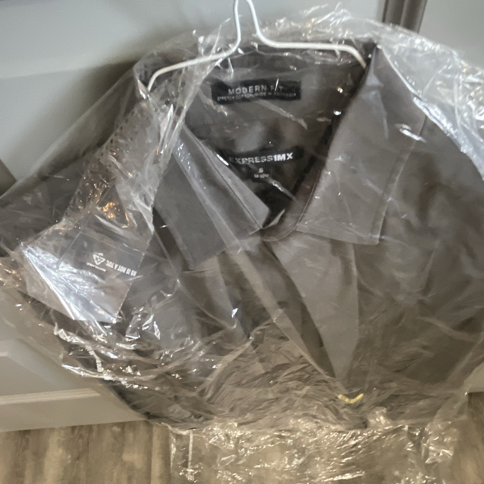 Express 1MX Modern Fit Gray Stretch Cotton Dress Shirt, S 14-14 1/2 30/31