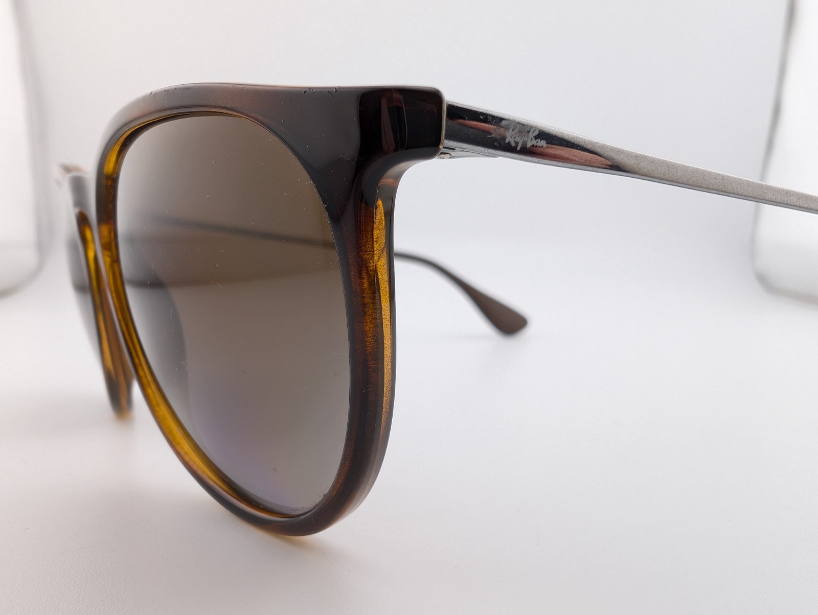 Ray-Ban Sunglasses, Polarized Lenses, Erika RB 4171 710/T5, 54-18-145, Thailand