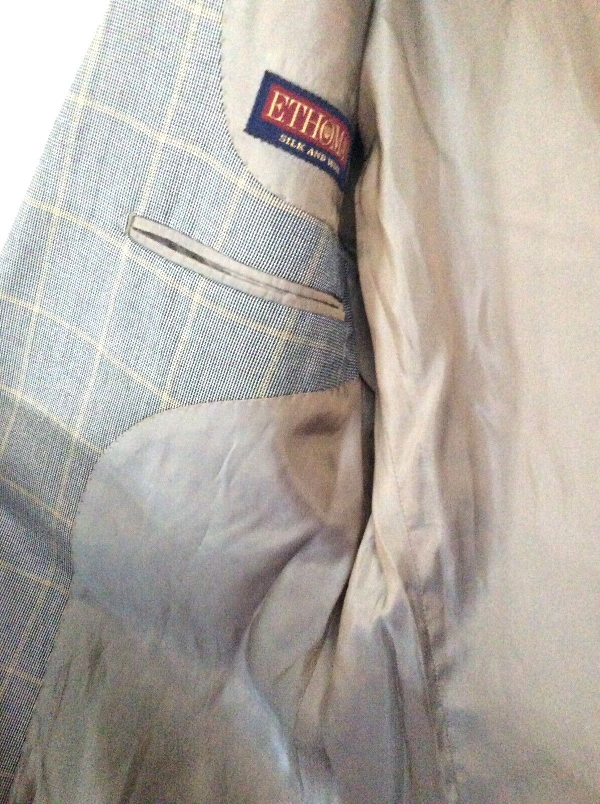 MENS SZ 44 R E. THOMAS COAT SUIT JACKET SMOOTH Checks on Gray Wool Silk