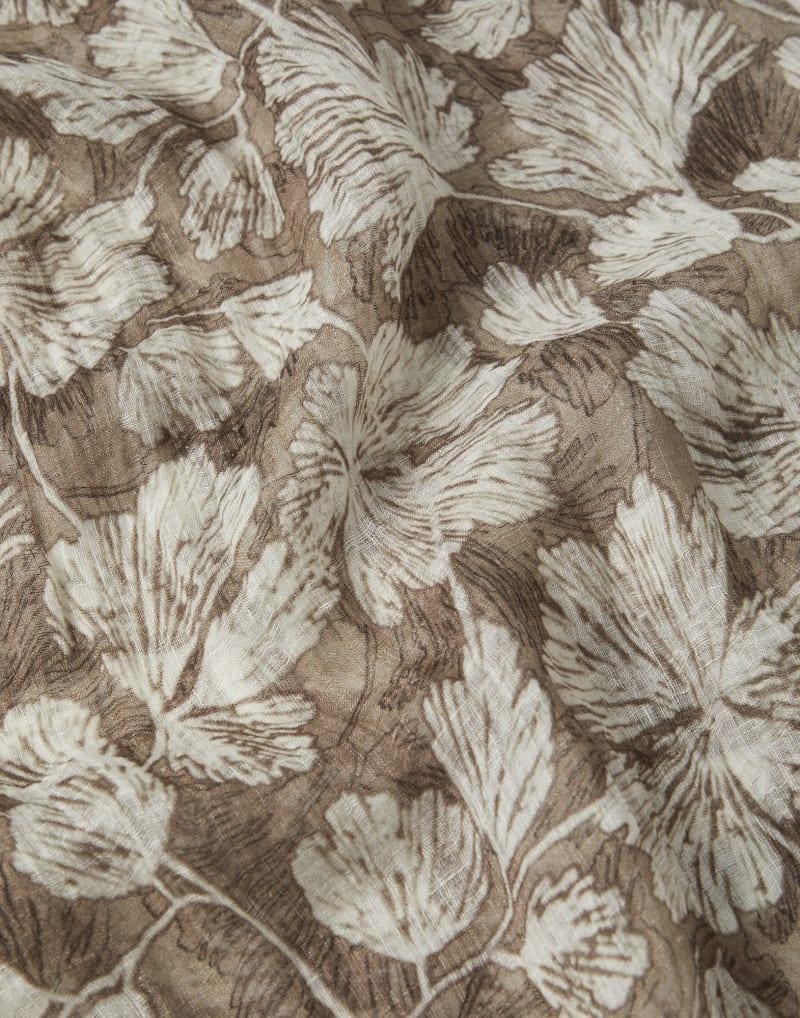BRUNELLO CUCINELLI WOMEN’S GREEN AND WHITE LINEN FLORAL SCARF MSRP $2195