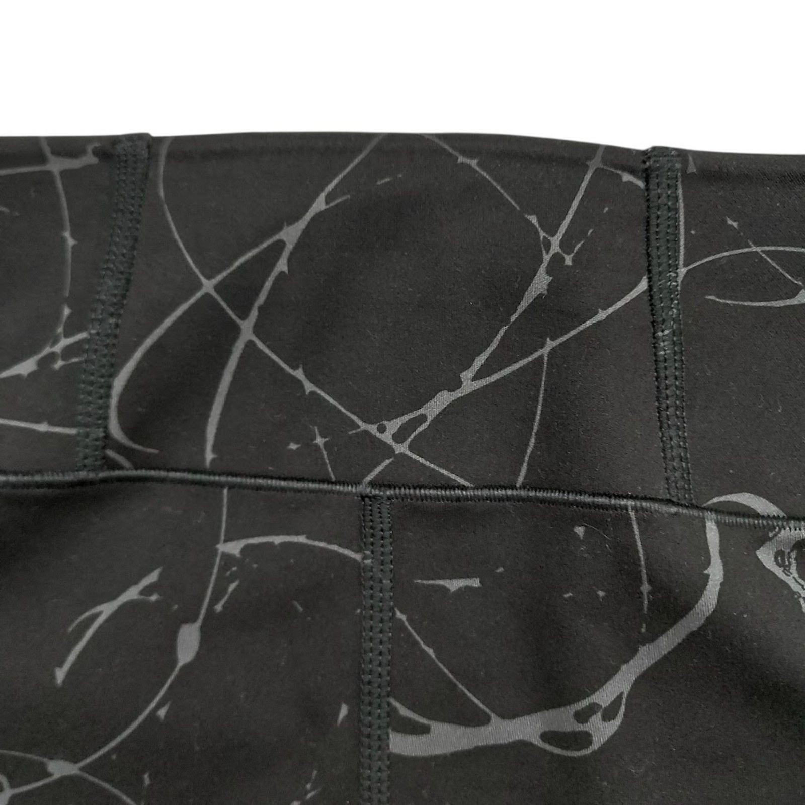 Futura Laboratories Uniqlo Airism Abstract Biker Shorts Womens Small Black Gym