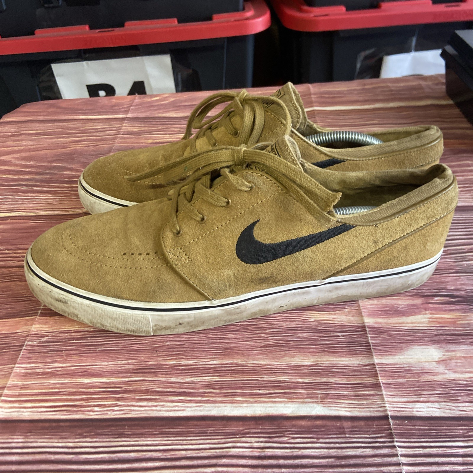 Nike SB Zoom Stefan Janoski Golden Brown Suede 2017 333824-215 Mens Size 12