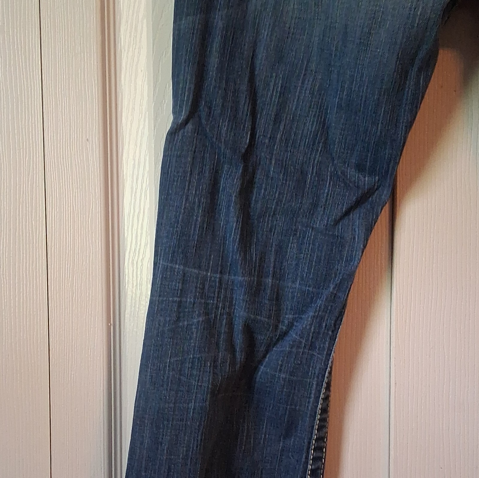 BKE Women’s Bootcut Jeans Blue Medium Wash Low Rise 5-Pocket Button Accents