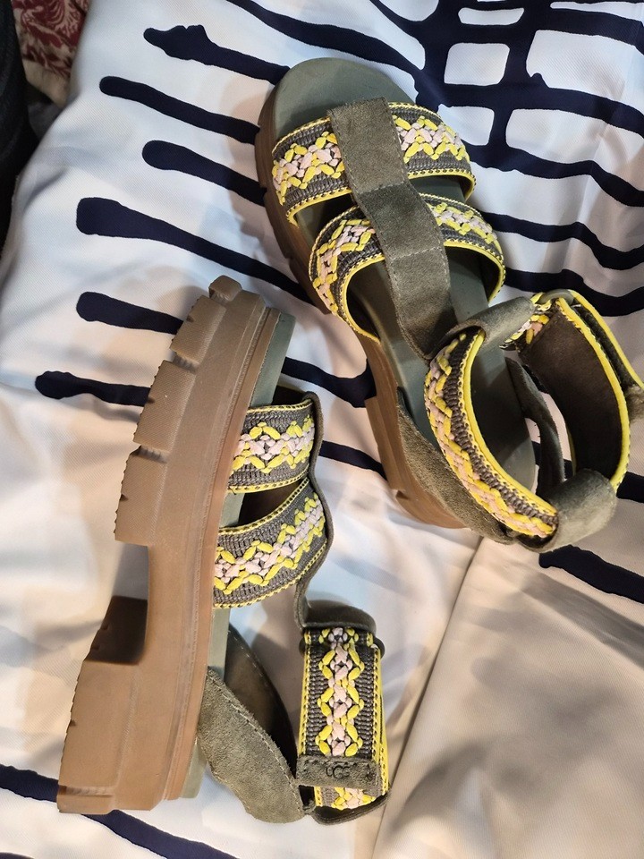 UGG Ashton Heritage Braid Strap Burnt Olive CHUNKY SANDALS US 10 Boho Lug Sole