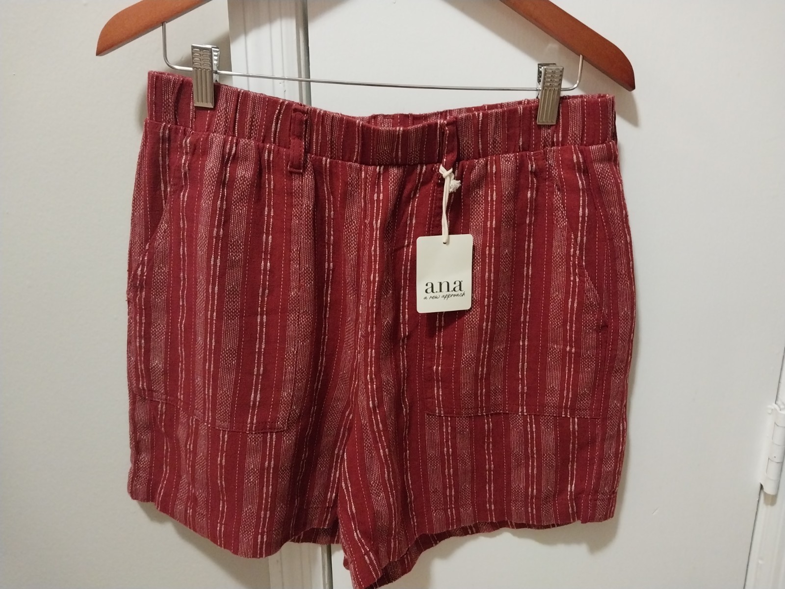 A.N.A Shorts Red Stripe Linen Blend Loose Fit Womens Size M Resort Beach Boho