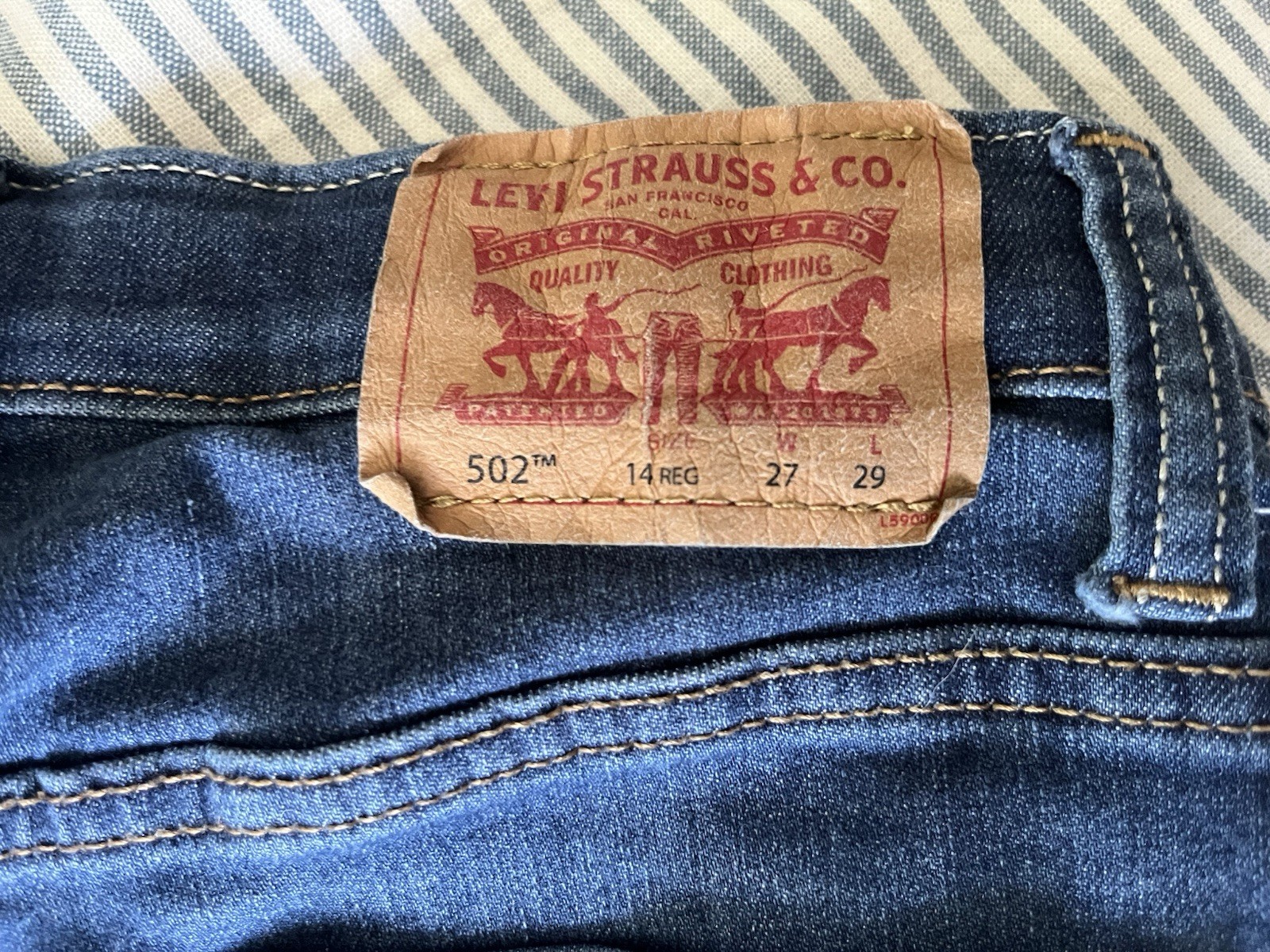 Levi’s Boys (Youth) 502 Regular Taper denim bottom size 14 Regular