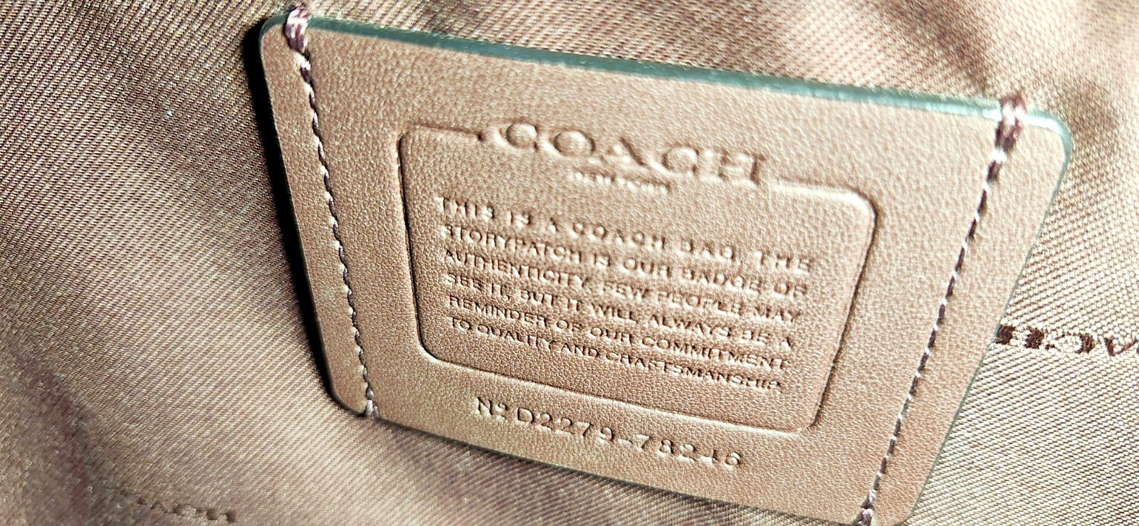 Coach Gallery Tote in Black Crossgrain Leather – Excellent Condition
