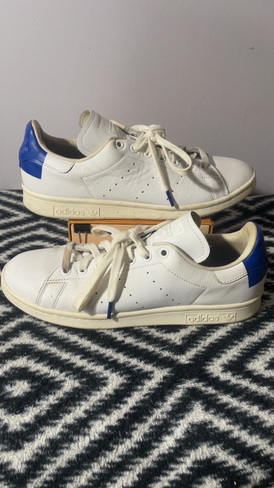 Size 9 – adidas Originals – Stan Smith – ART. EE5788 – FTWWHT/CROYAL/OWHITE RARE