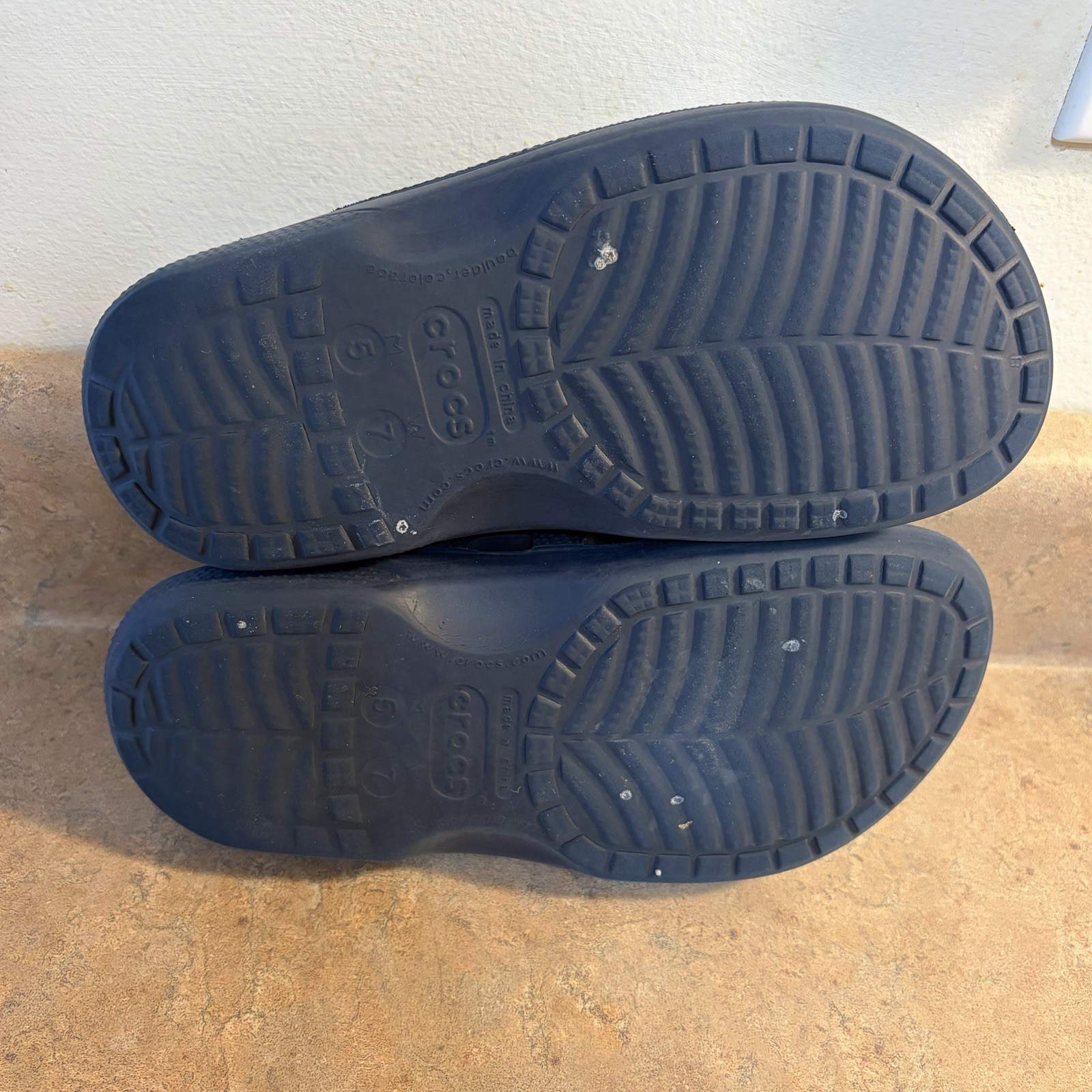 Crocs Baya Slide Navy Blue Womens 7 Mens 5 Sandals Wide Band Slip On Water Beach