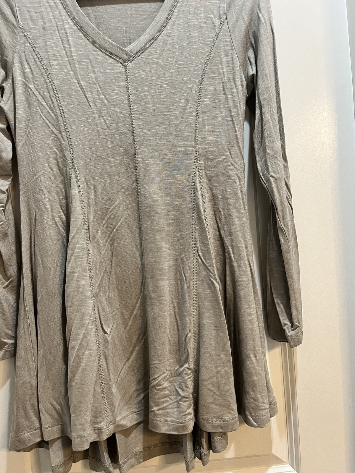 SOFT SURROUNDINGS V-Neck long sleeve Tunic XSmall Gray gore cut